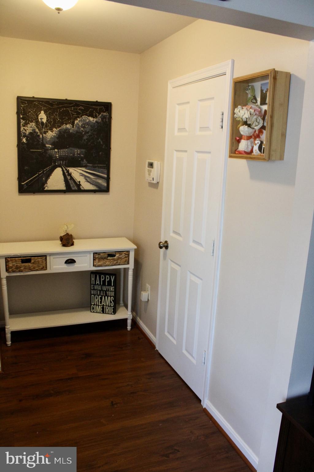 MAPLE WOODS - Residential