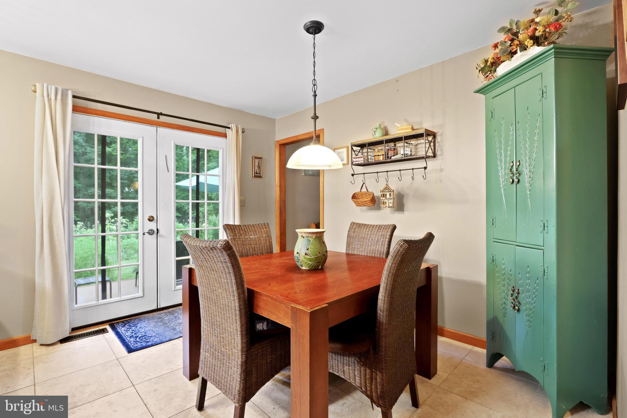 SMITHFIELD VILLAGE - Residential