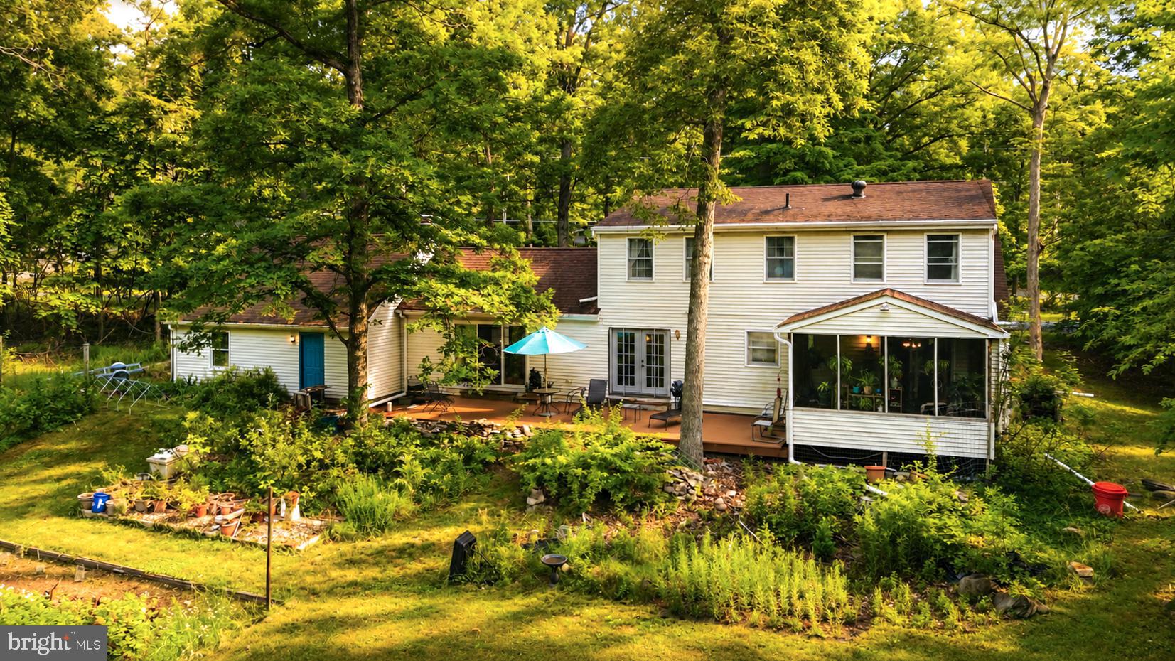 SMITHFIELD VILLAGE - Residential