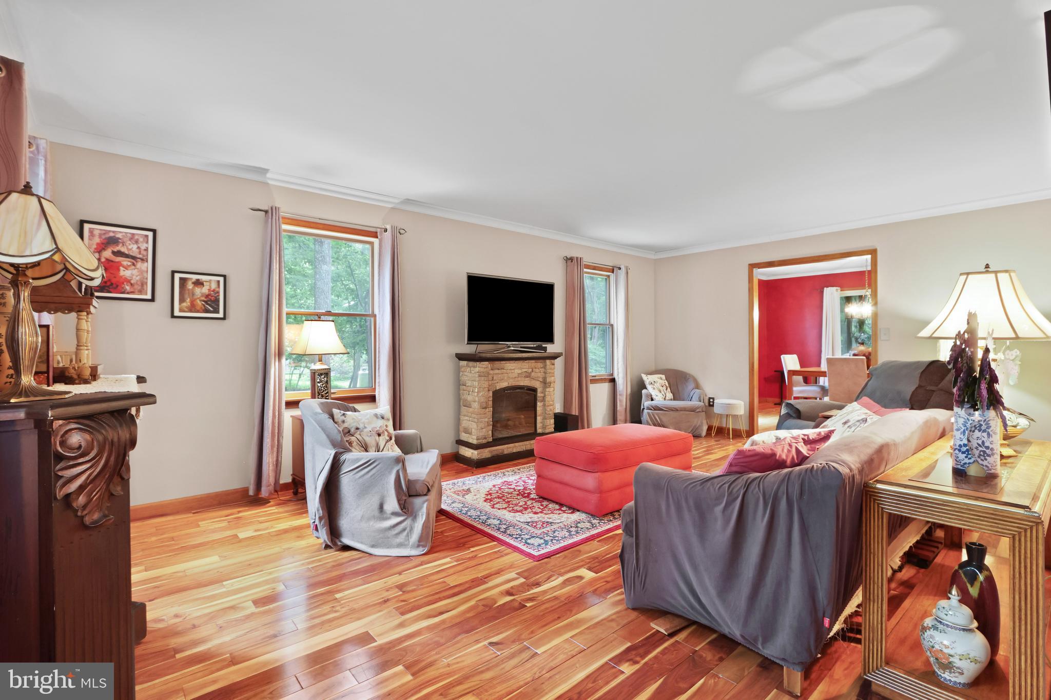 SMITHFIELD VILLAGE - Residential