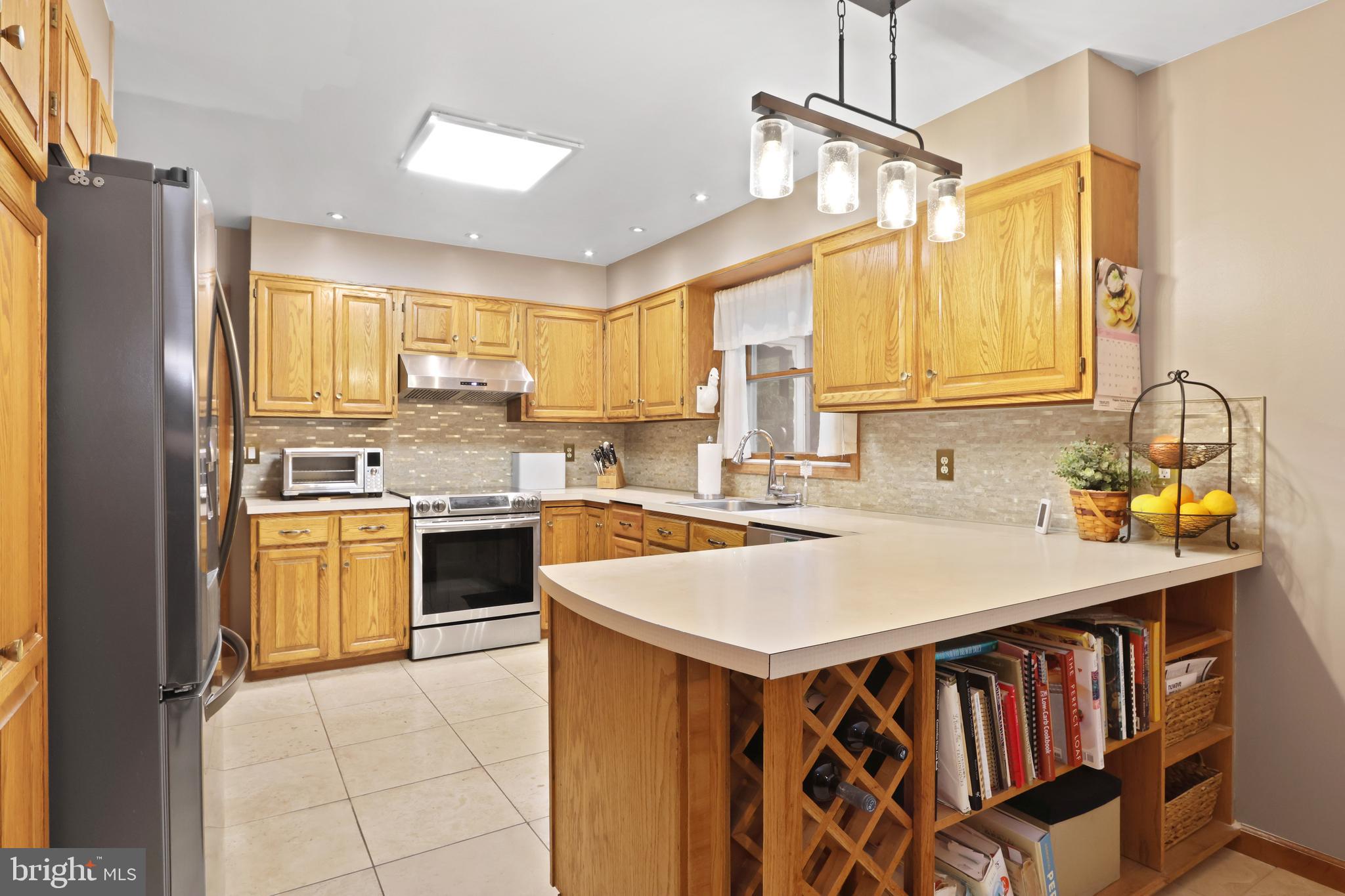 SMITHFIELD VILLAGE - Residential