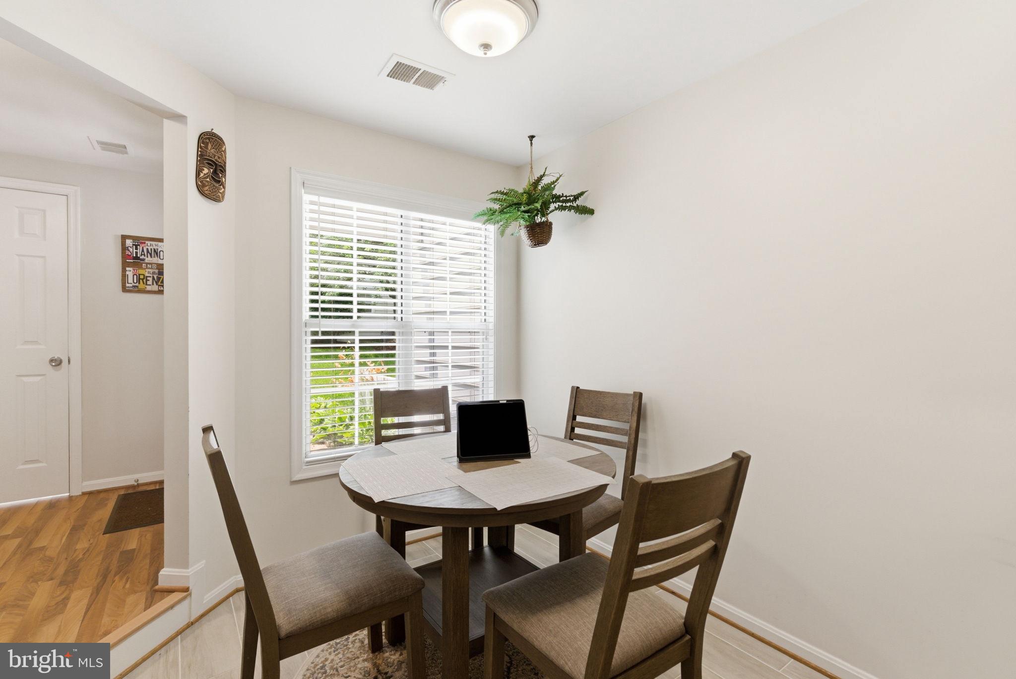 VILL AT MANCHESTER FARMS - Residential