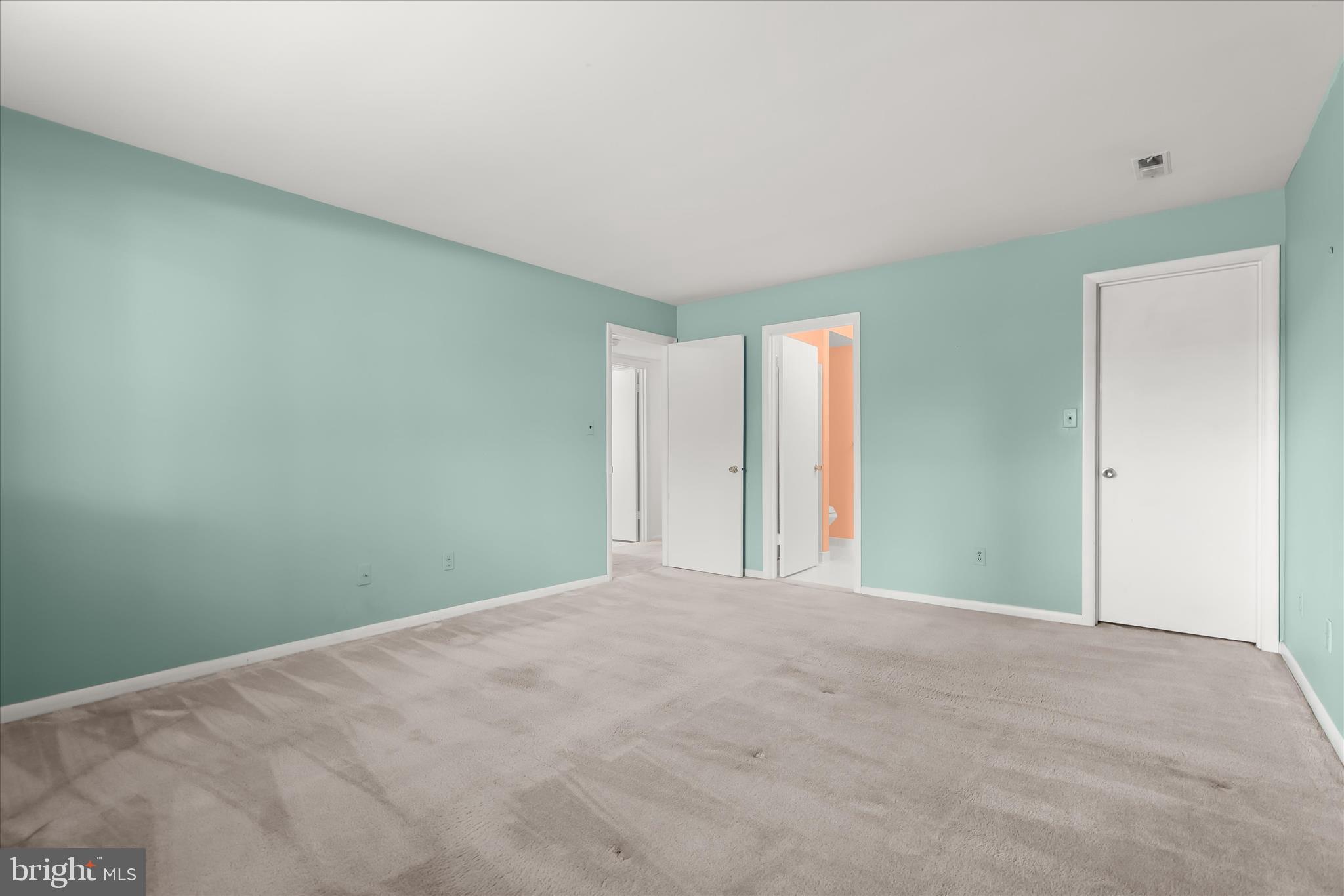 MAYS CHAPEL VILLAGE - Residential