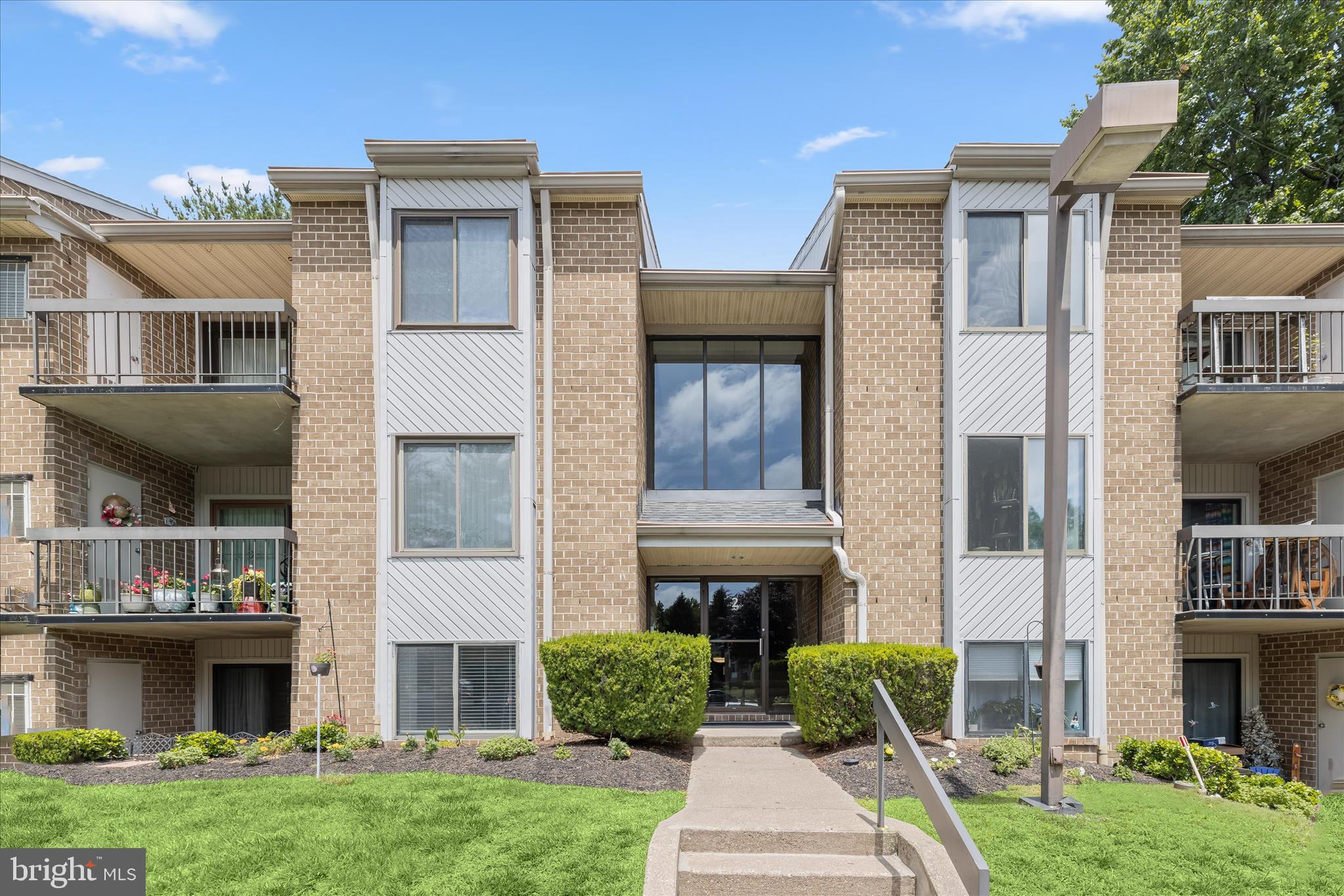 MAYS CHAPEL VILLAGE - Residential