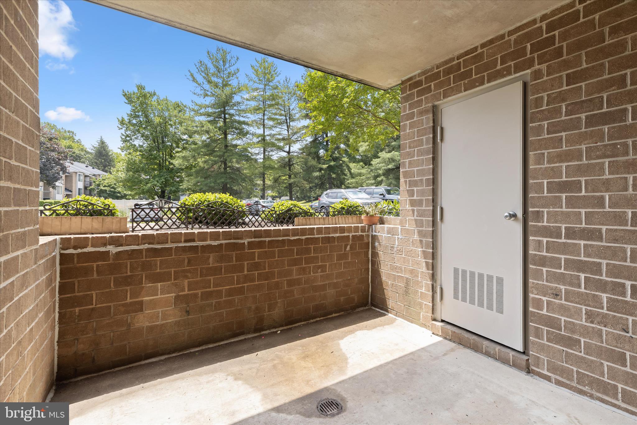 MAYS CHAPEL VILLAGE - Residential