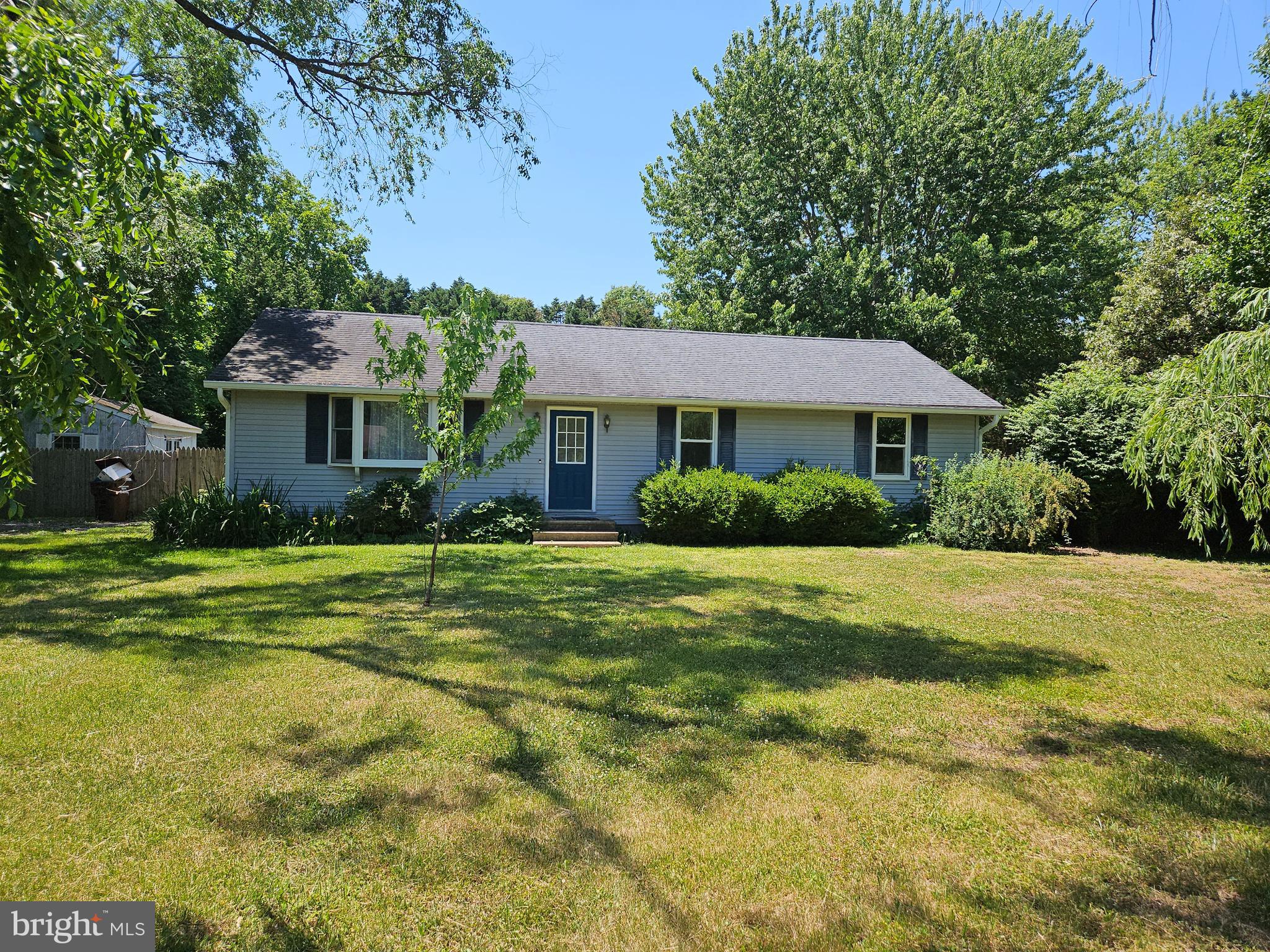 TUCKAHOE SPRINGS - Residential