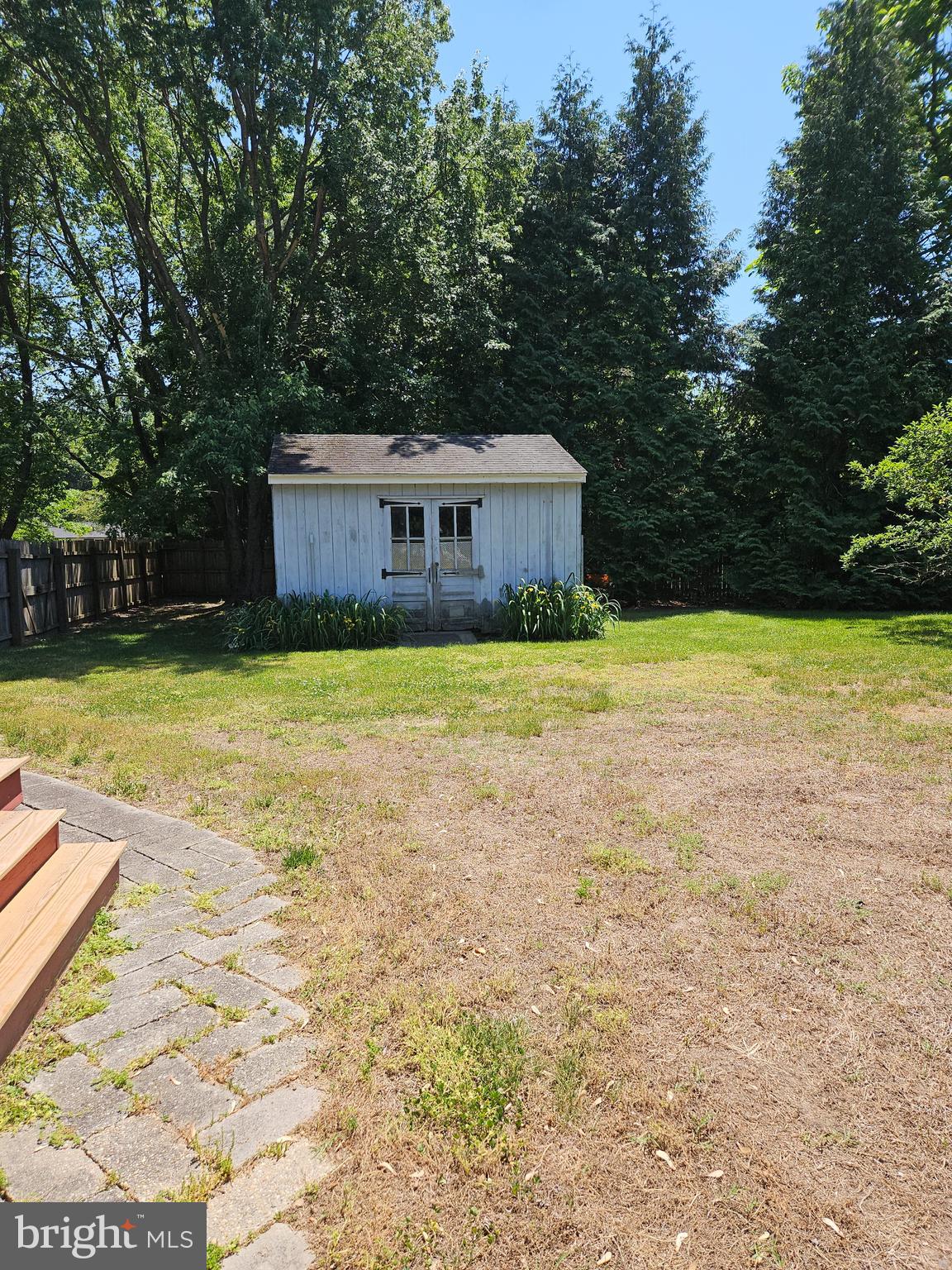 TUCKAHOE SPRINGS - Residential