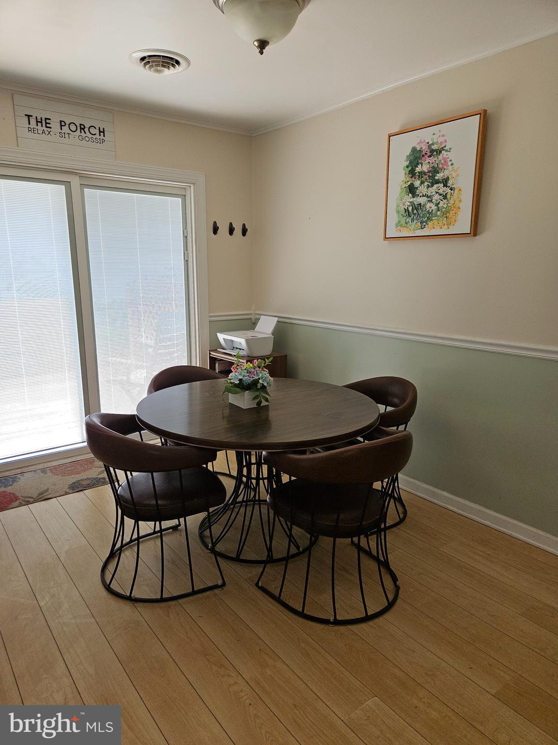 TUCKAHOE SPRINGS - Residential