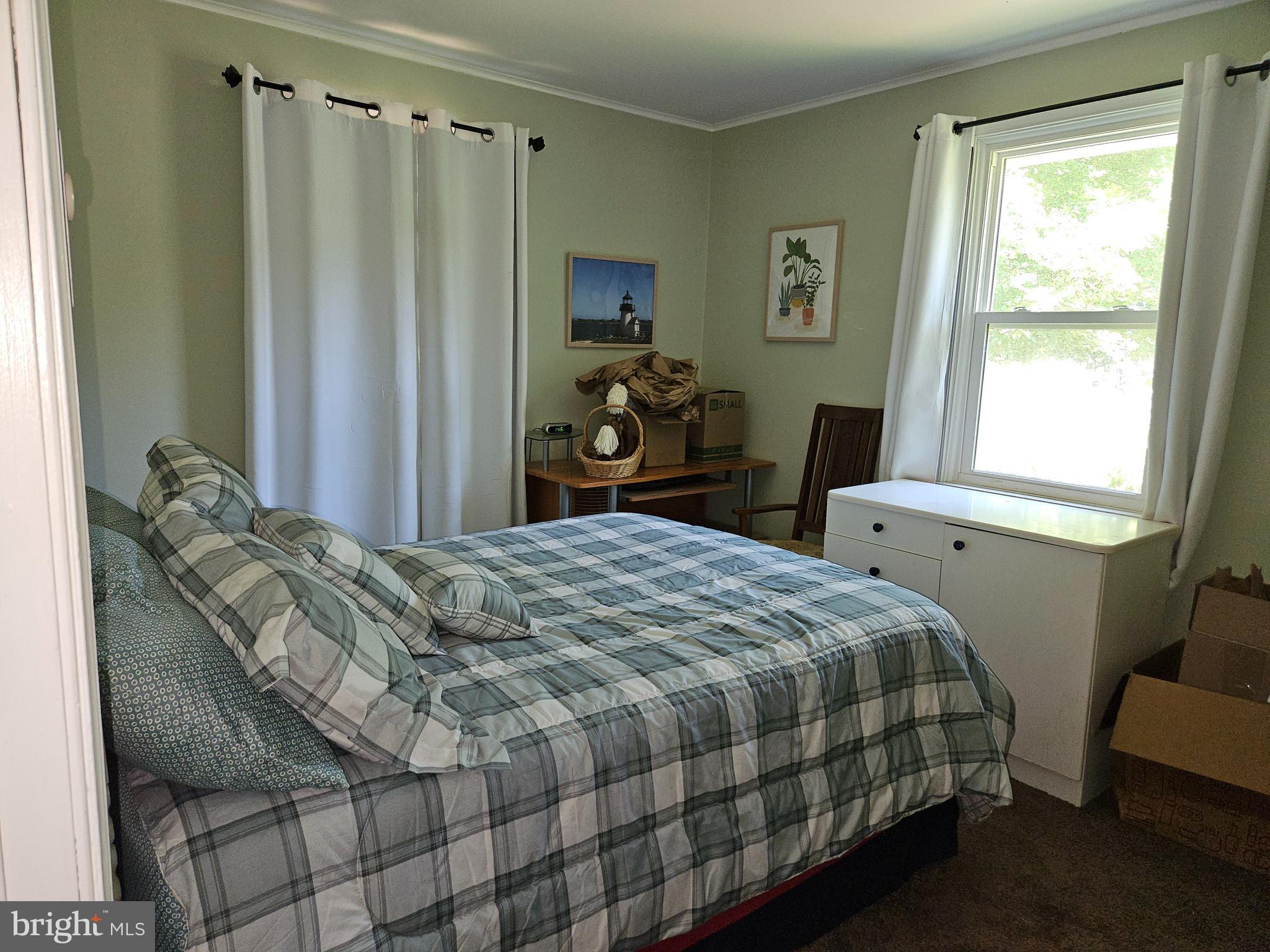TUCKAHOE SPRINGS - Residential