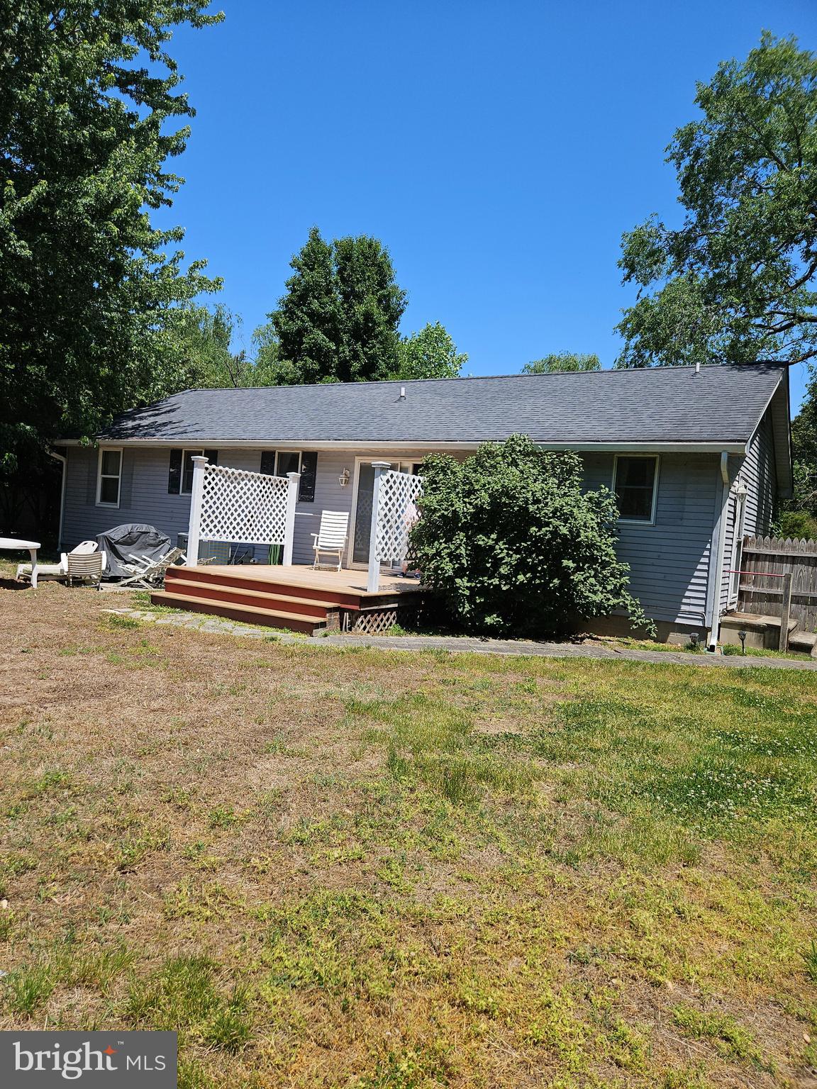 TUCKAHOE SPRINGS - Residential