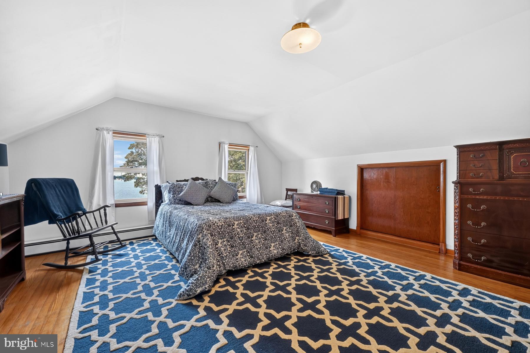 SHORE ACRES - Residential