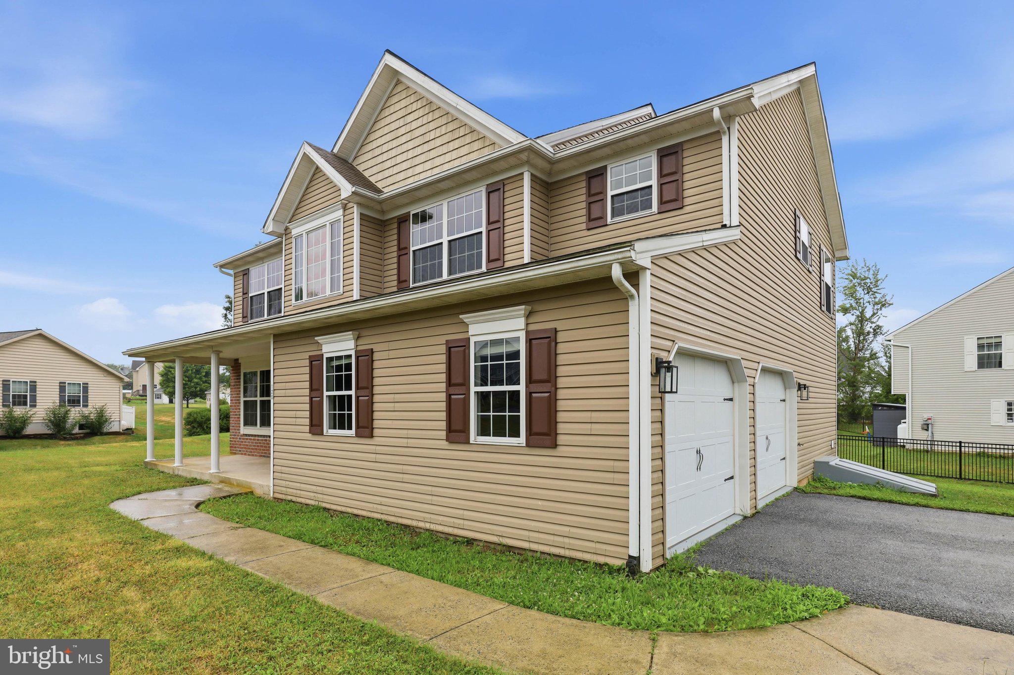 MEADOWS IN BOWMANSVILLE - Residential