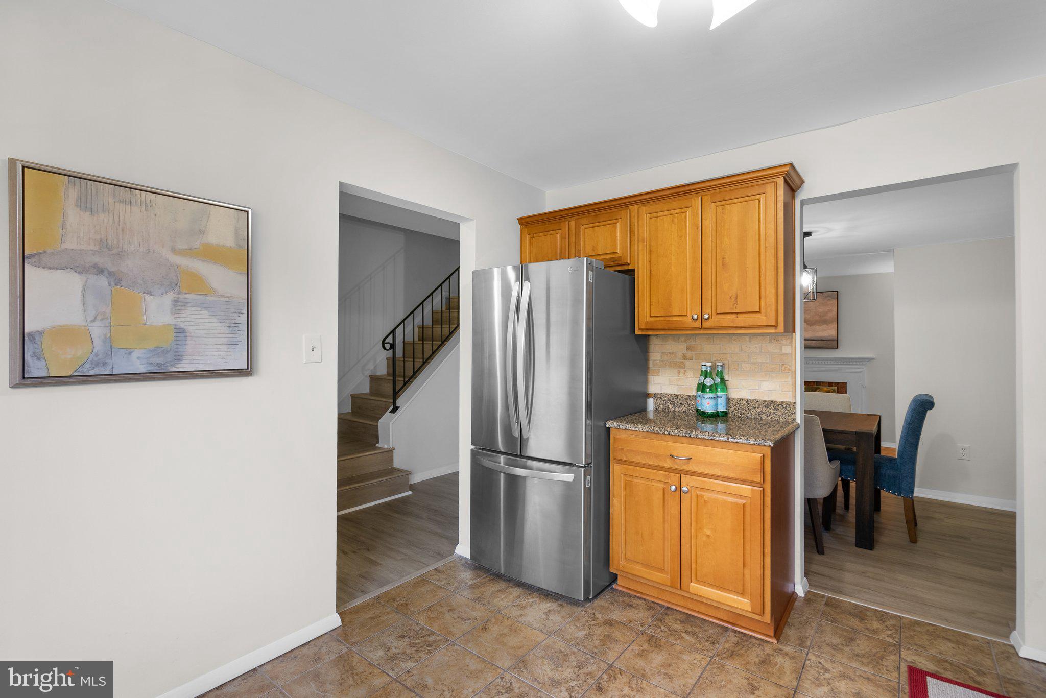 BURGUNDY KNOLLS - Residential Lease