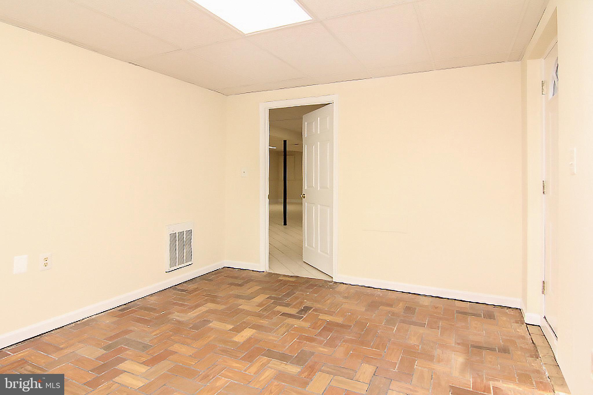 RIDGEMONT - Residential