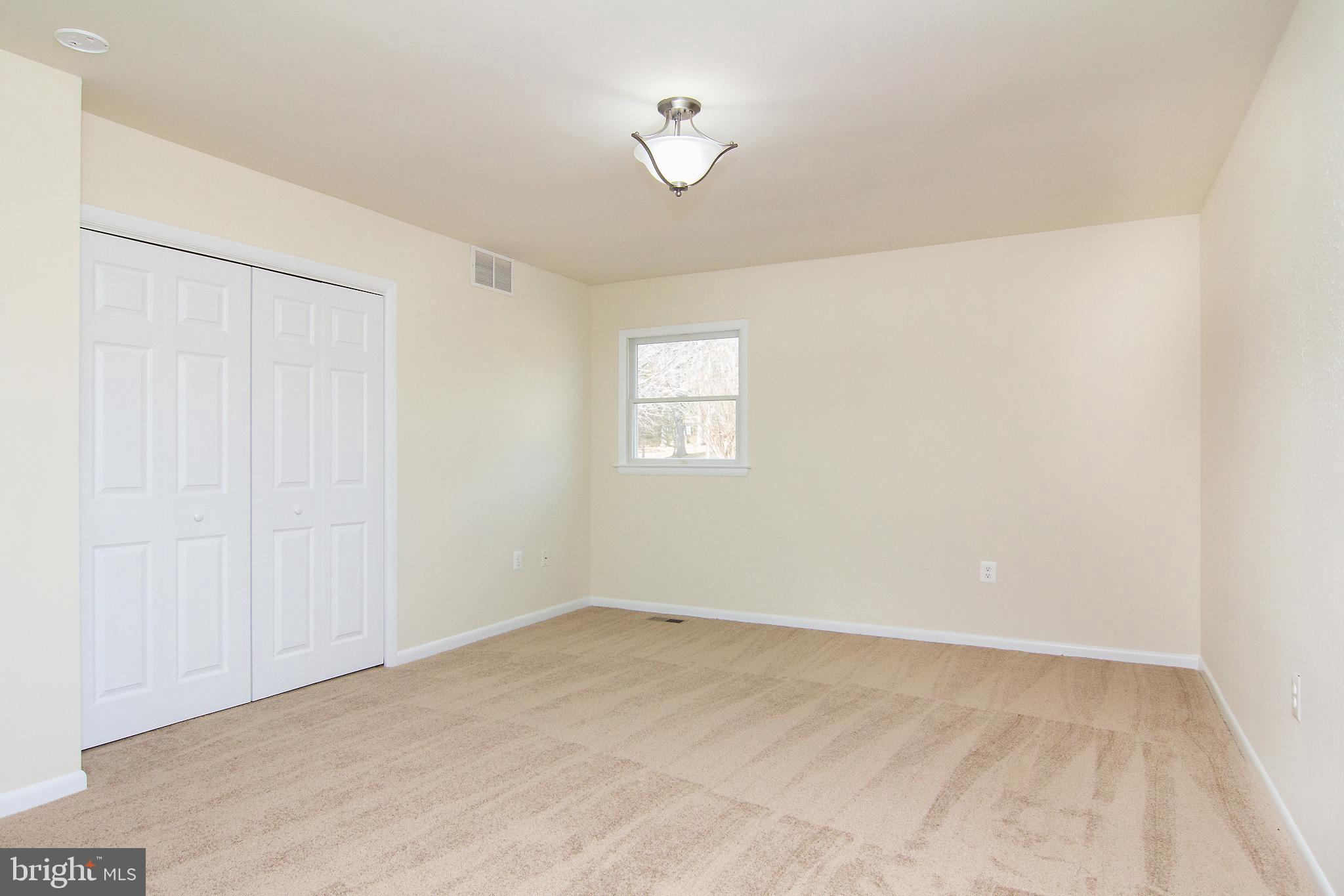 RIDGEMONT - Residential