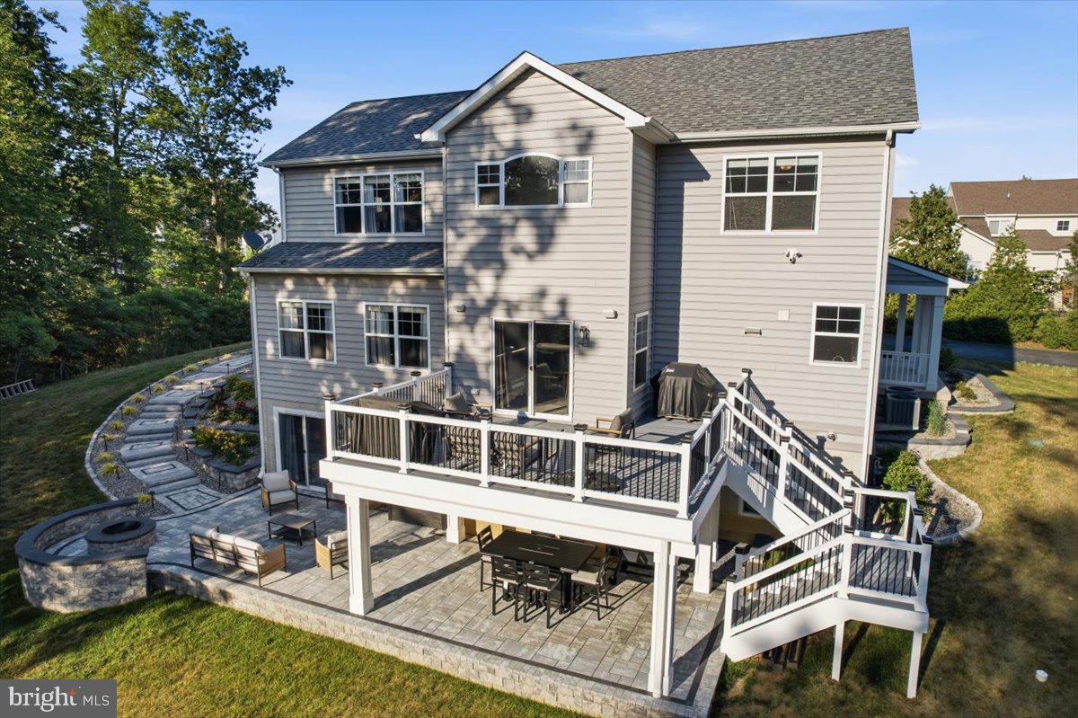 MYRTLE POINT - Residential