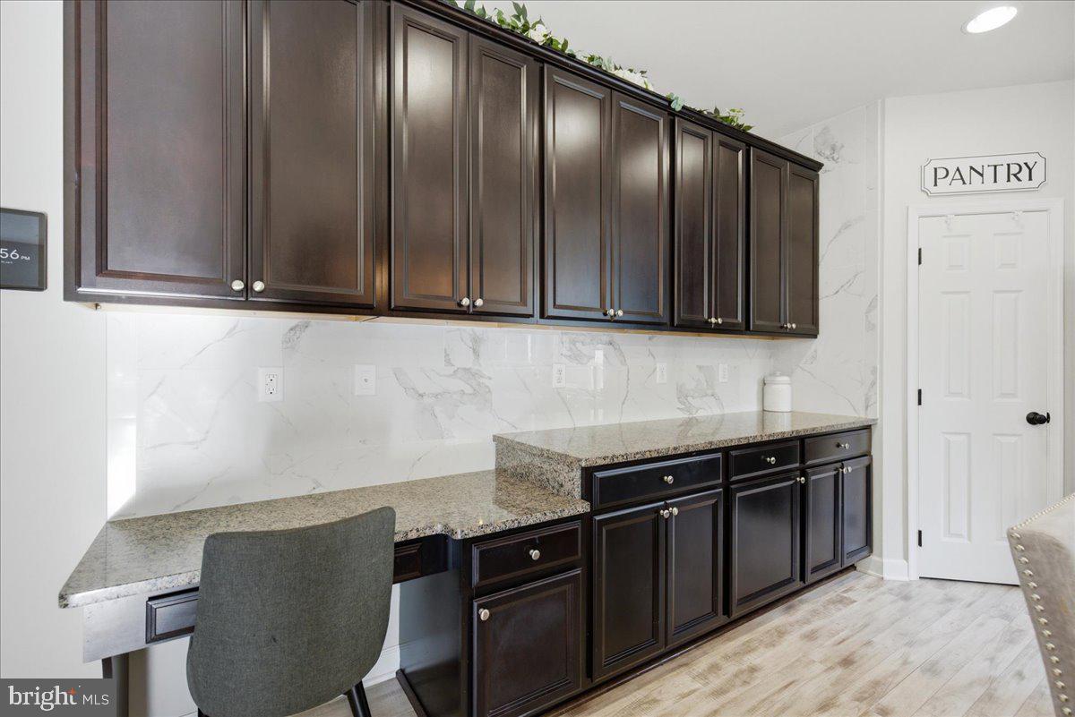 MYRTLE POINT - Residential