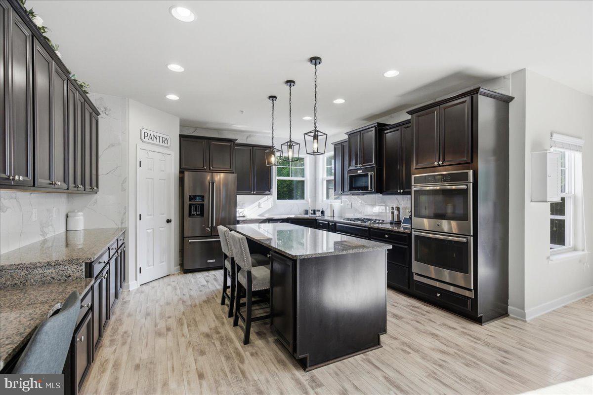 MYRTLE POINT - Residential
