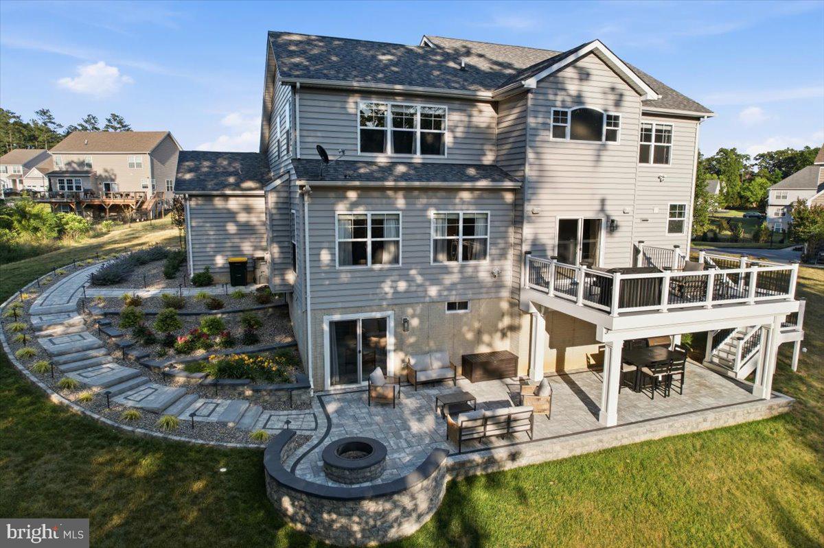 MYRTLE POINT - Residential