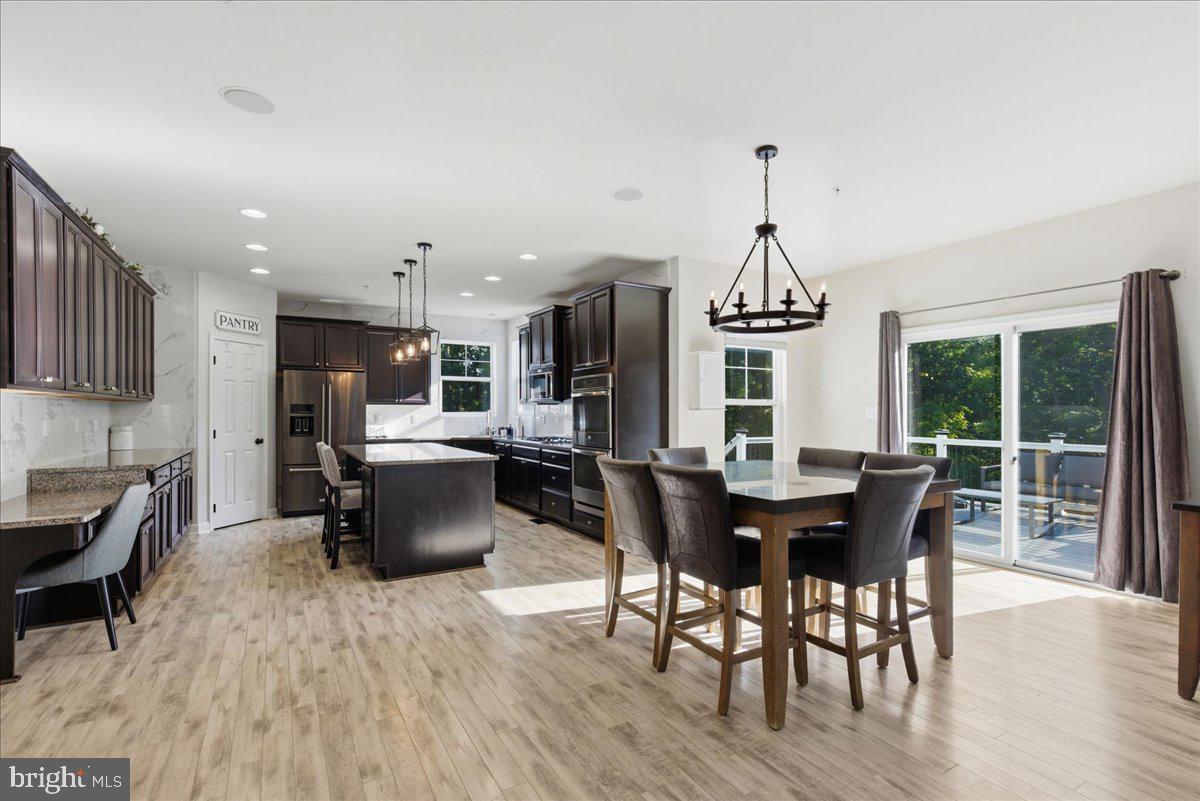 MYRTLE POINT - Residential