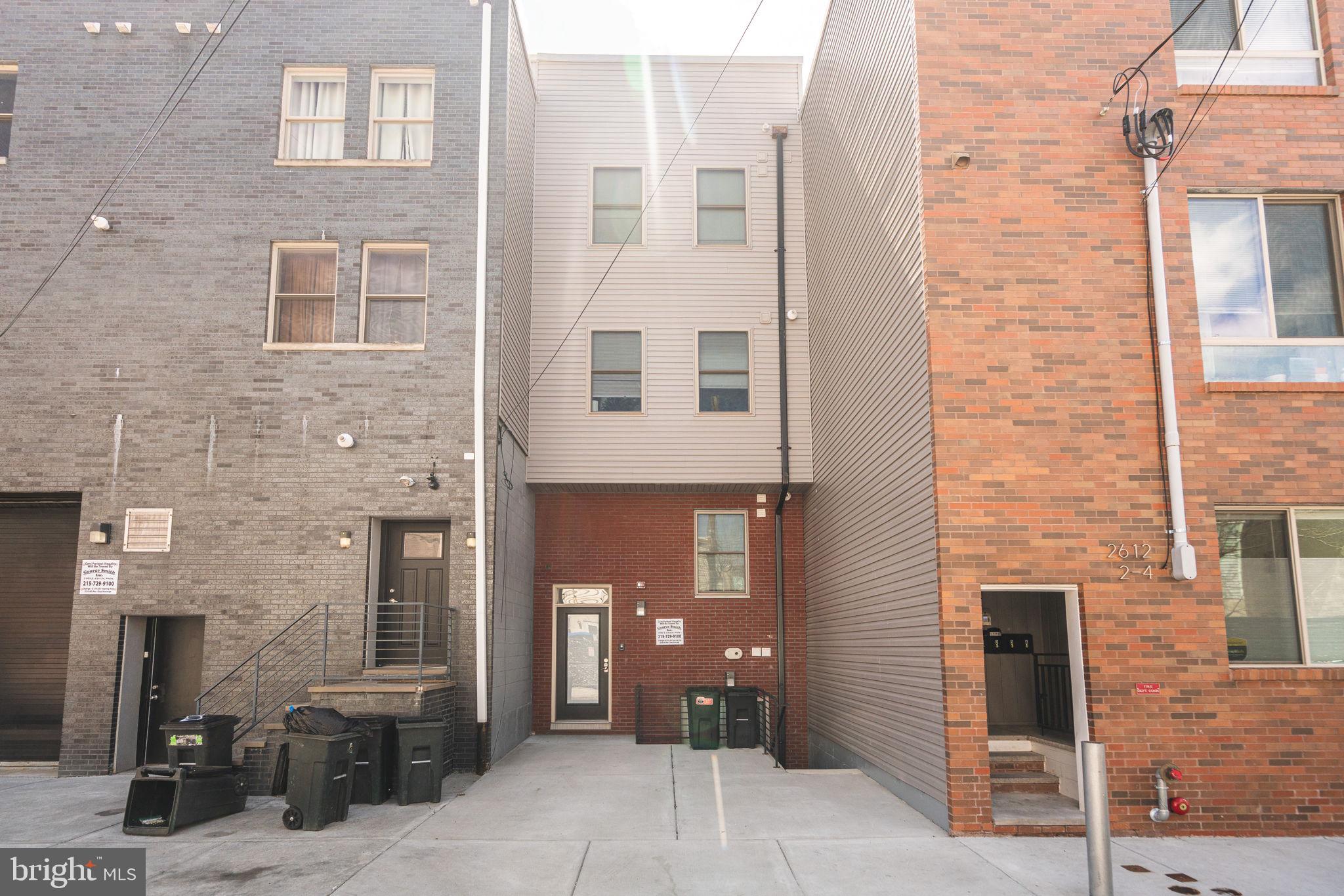 POINT BREEZE - Residential Income