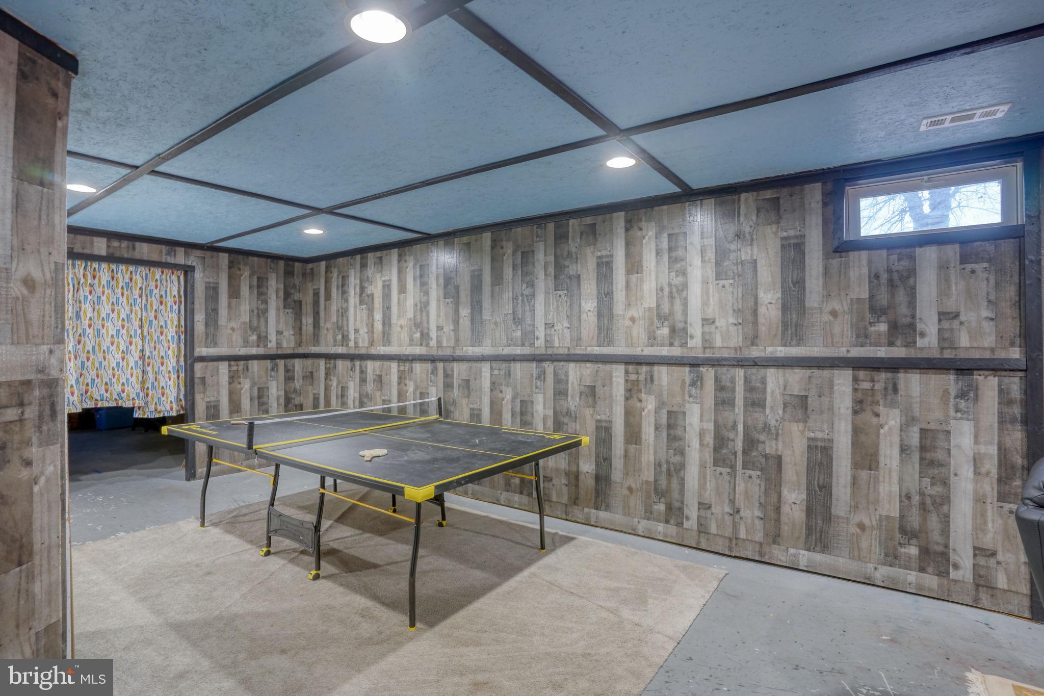 COVINGTON CHASE - Residential
