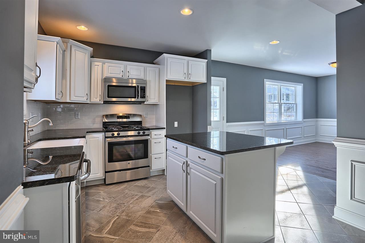 HOOPYS ADDITION - Residential