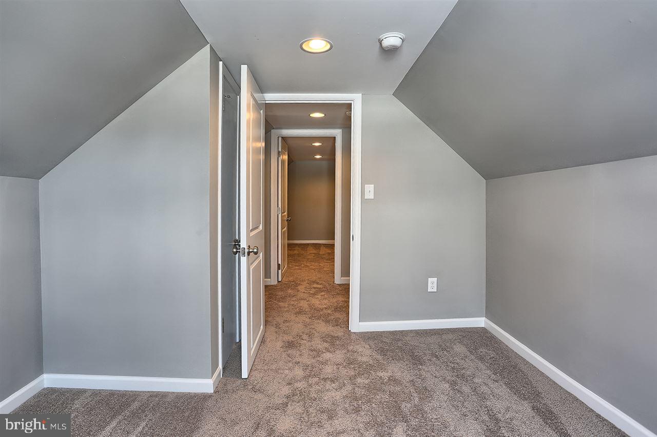 HOOPYS ADDITION - Residential