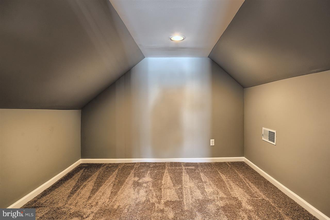 HOOPYS ADDITION - Residential
