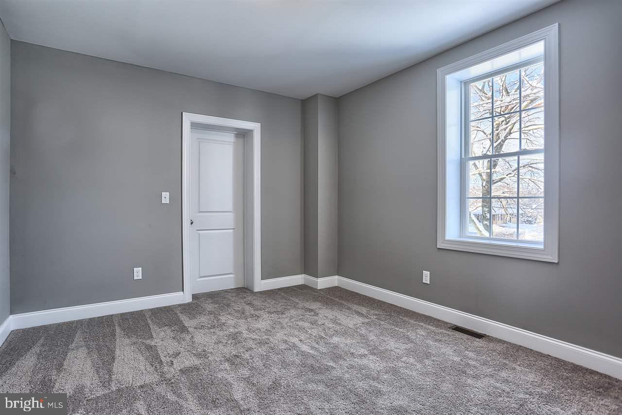 HOOPYS ADDITION - Residential