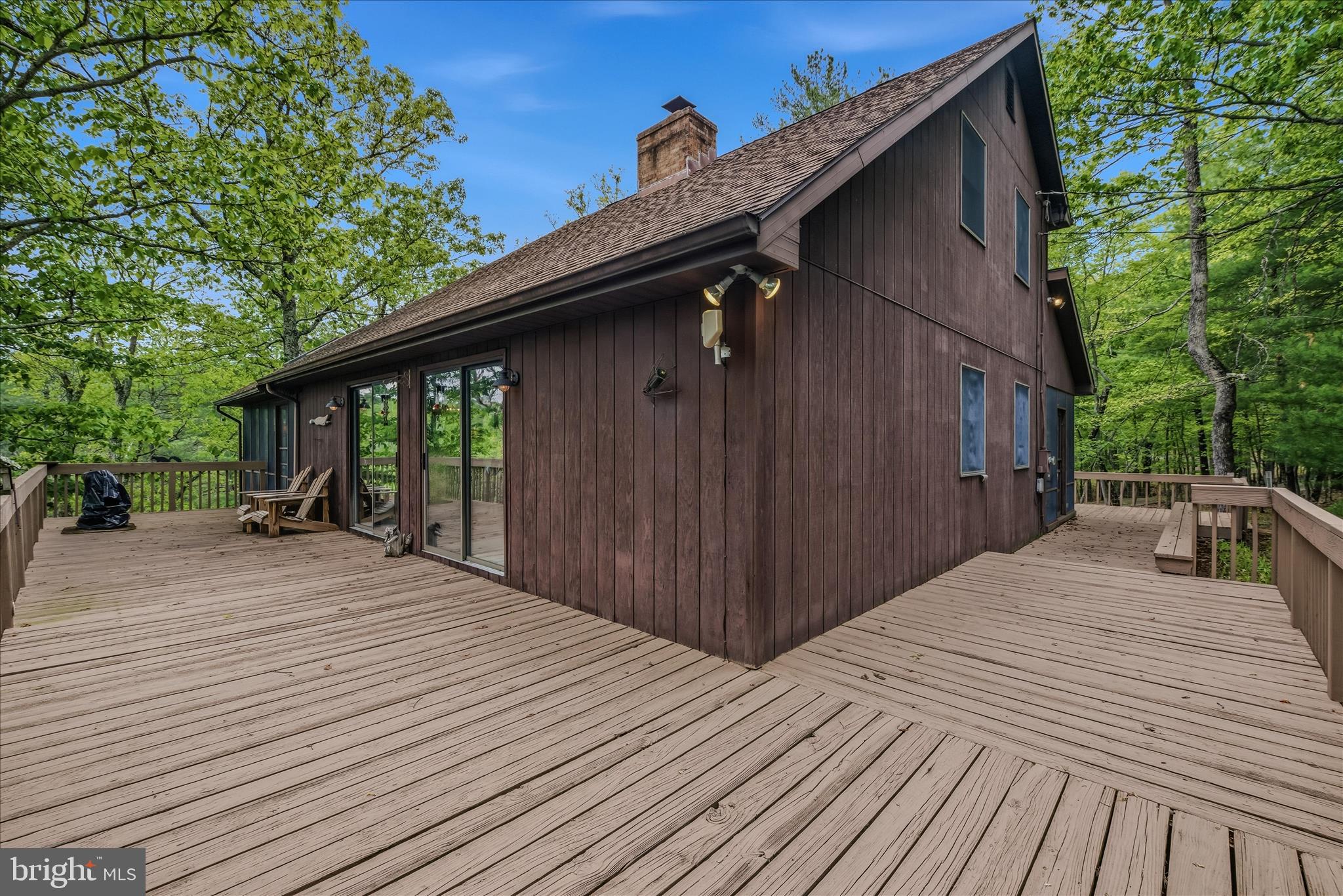 RIVER RIDGE - Residential