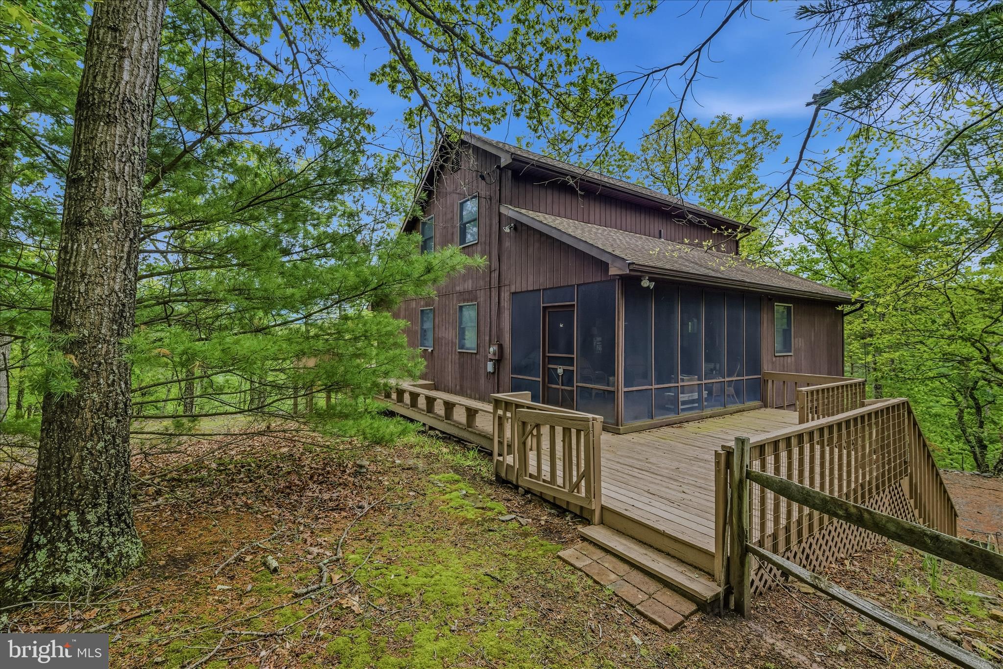 RIVER RIDGE - Residential