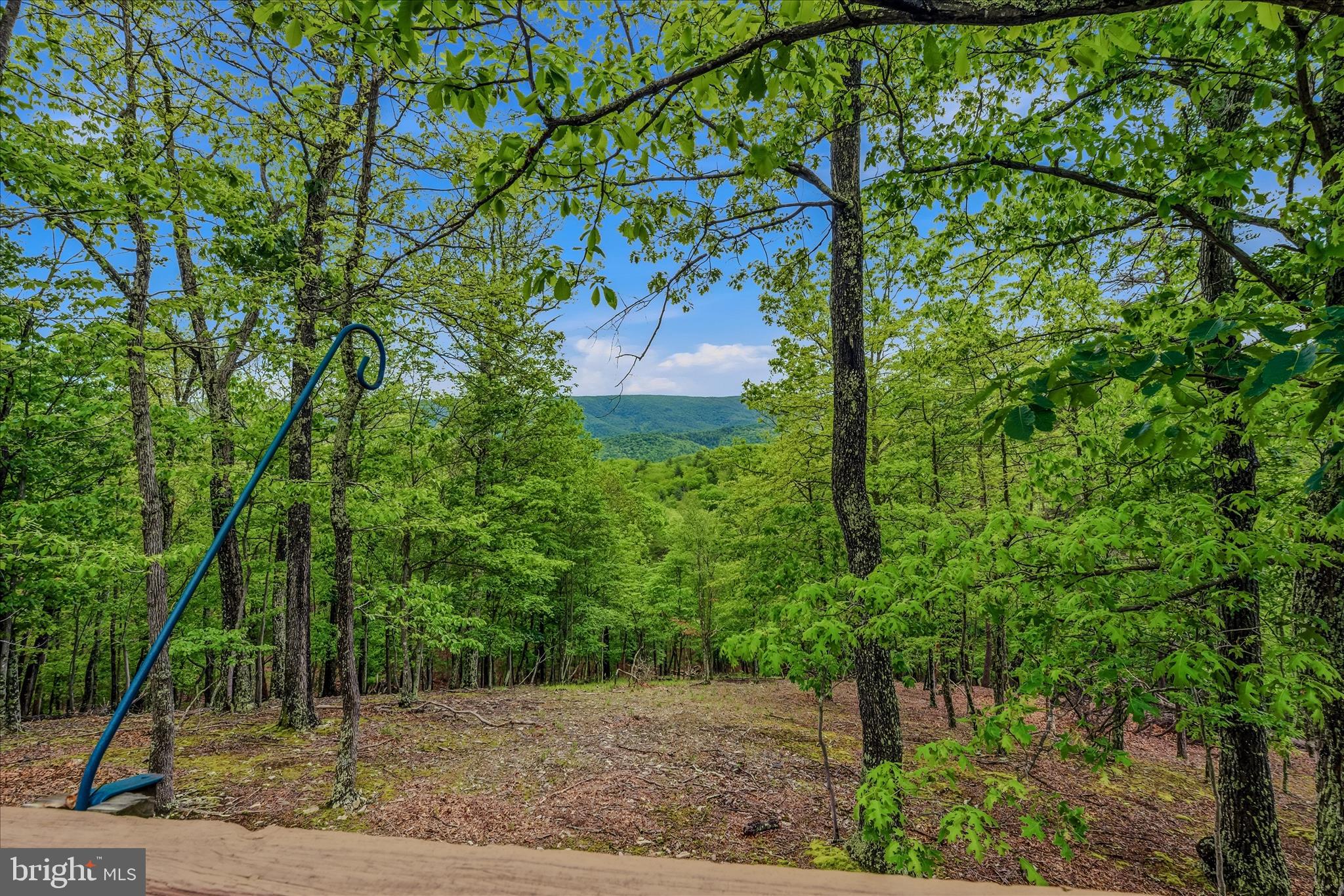 RIVER RIDGE - Residential