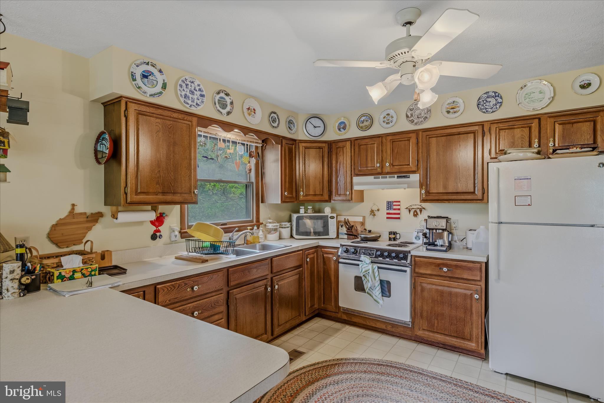 RIVER RIDGE - Residential