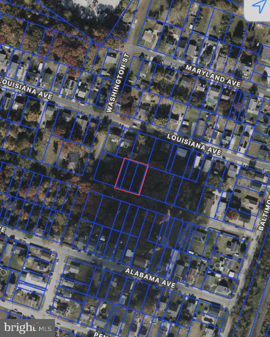 ROSEMONT - Land