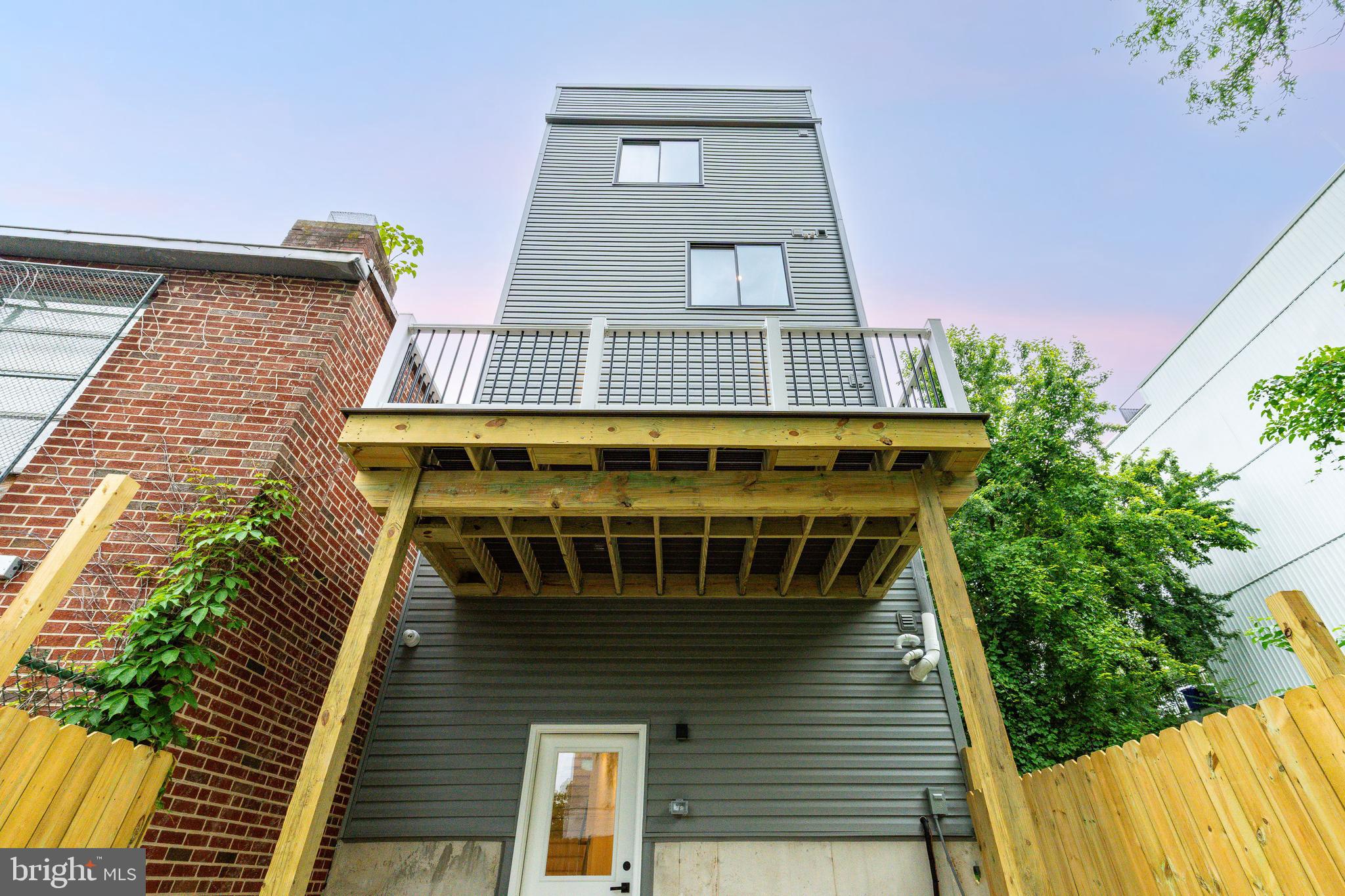 MANAYUNK - Residential