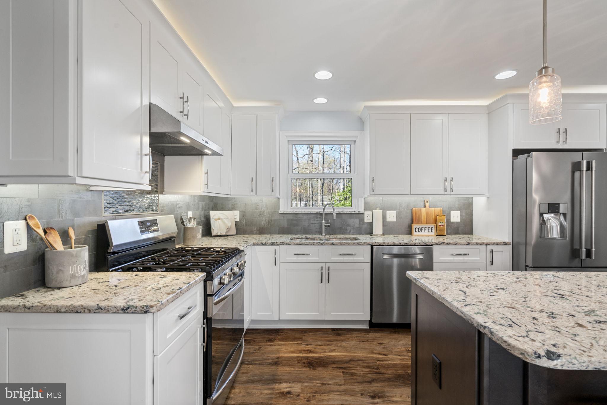 GRAHAM PARK SHORES - Residential