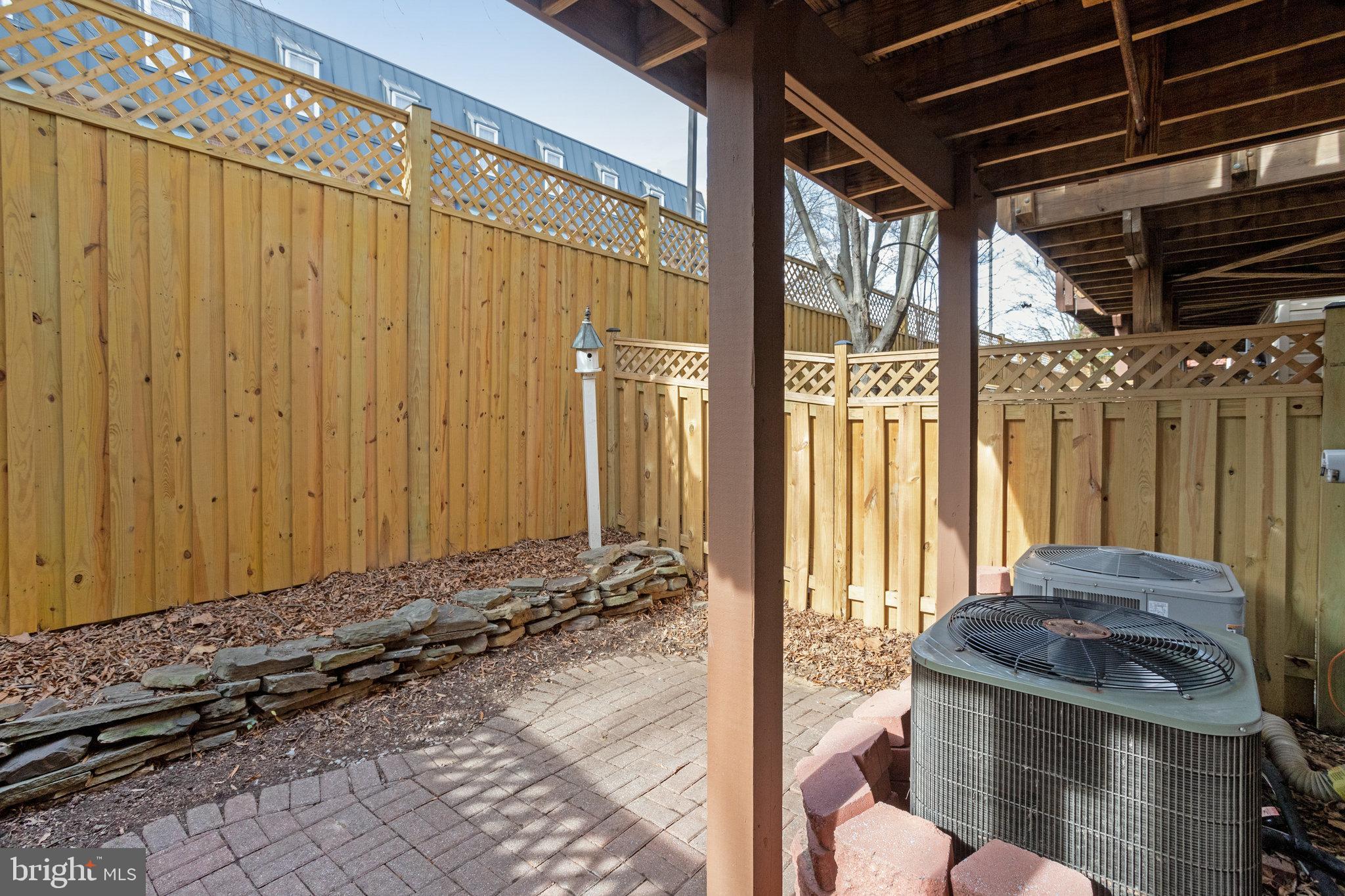 CAMERON STATION - Residential Lease