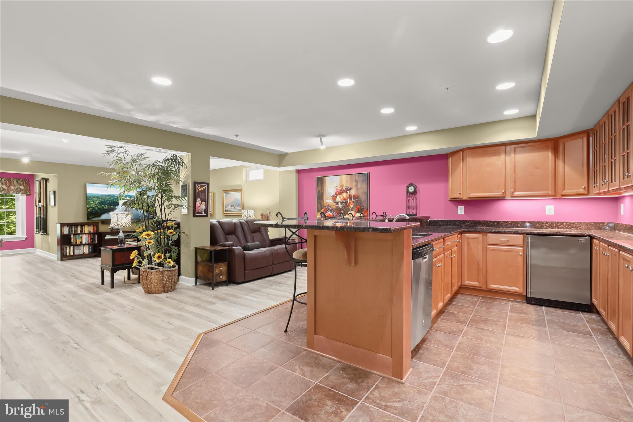WAVERLY WOODS WEST - Residential