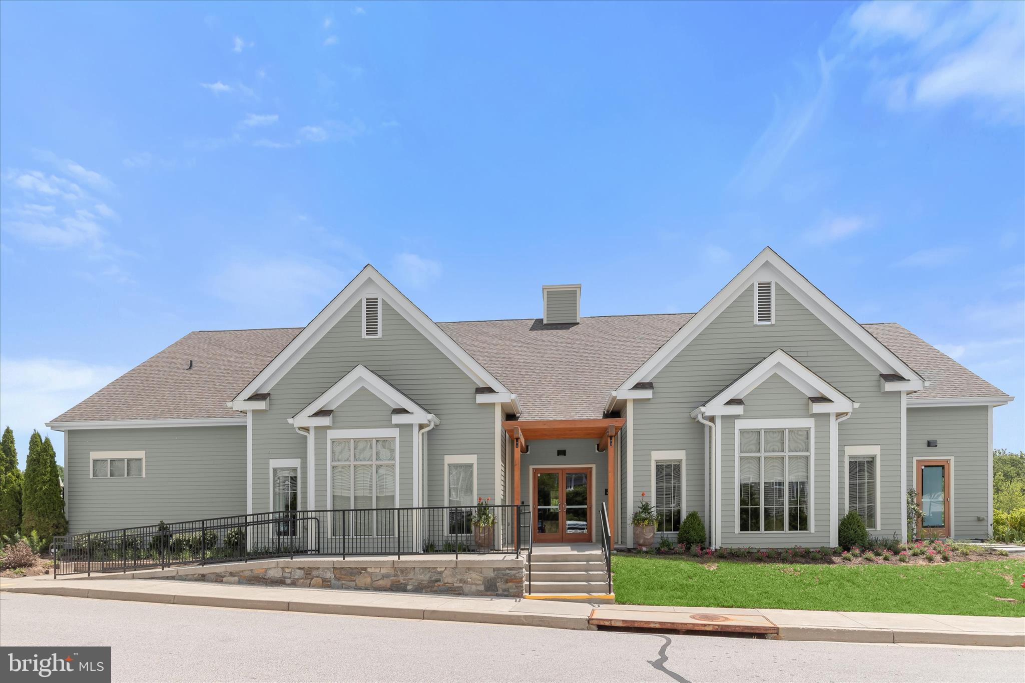 WAVERLY WOODS WEST - Residential