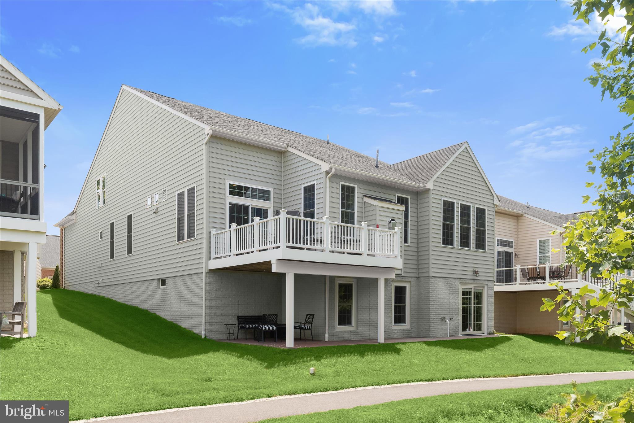 WAVERLY WOODS WEST - Residential