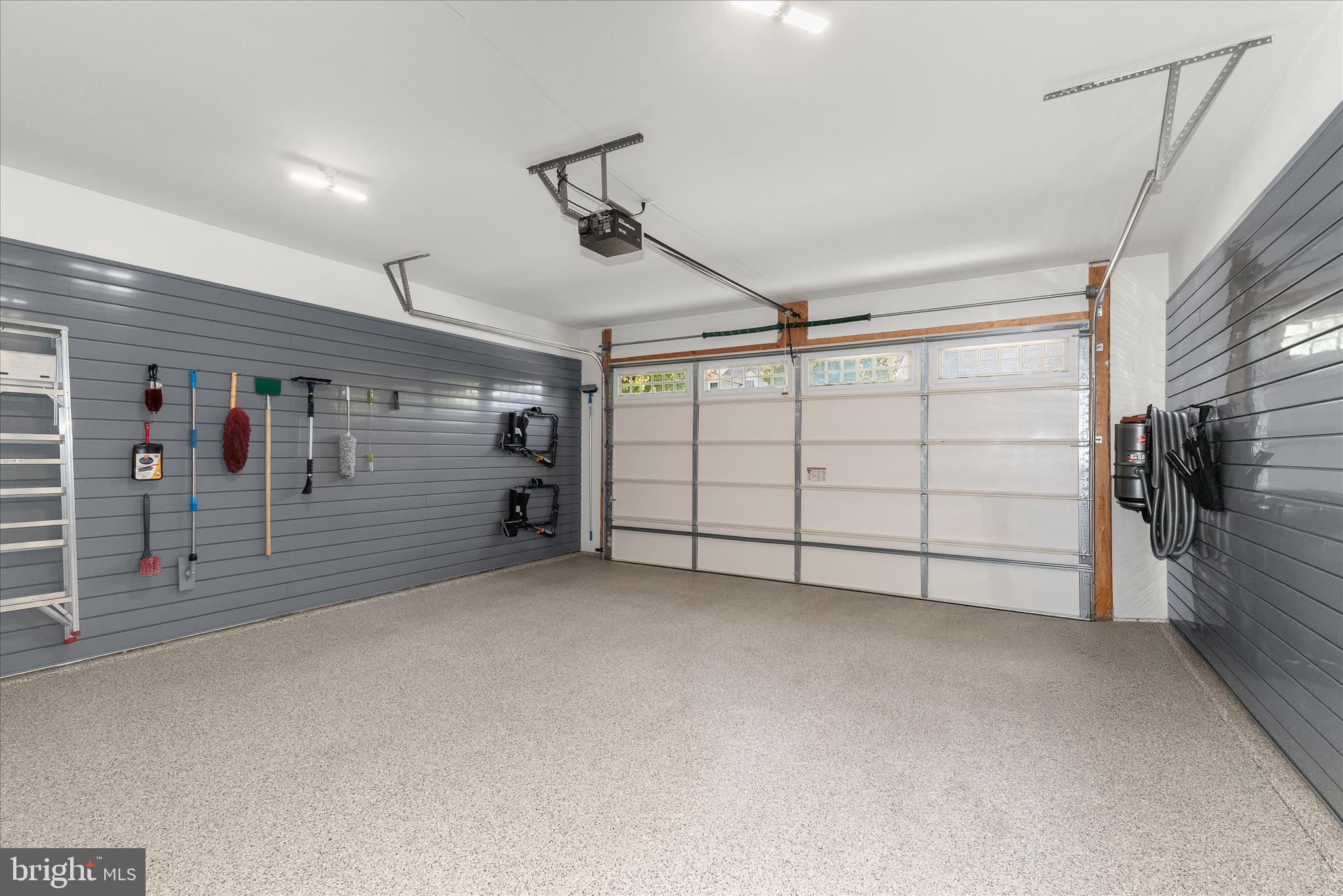 WAVERLY WOODS WEST - Residential