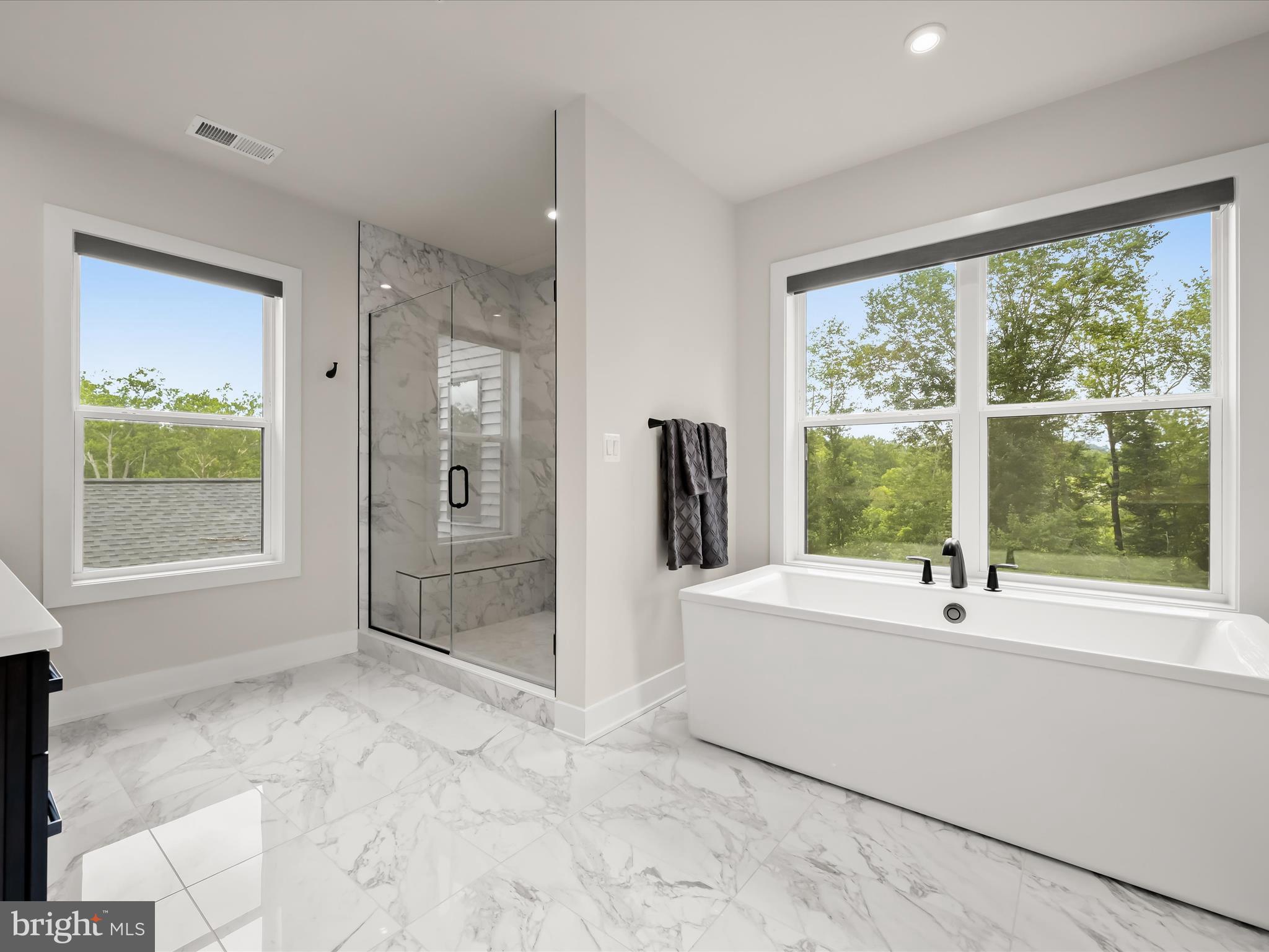 WILLOWCREEK - Residential