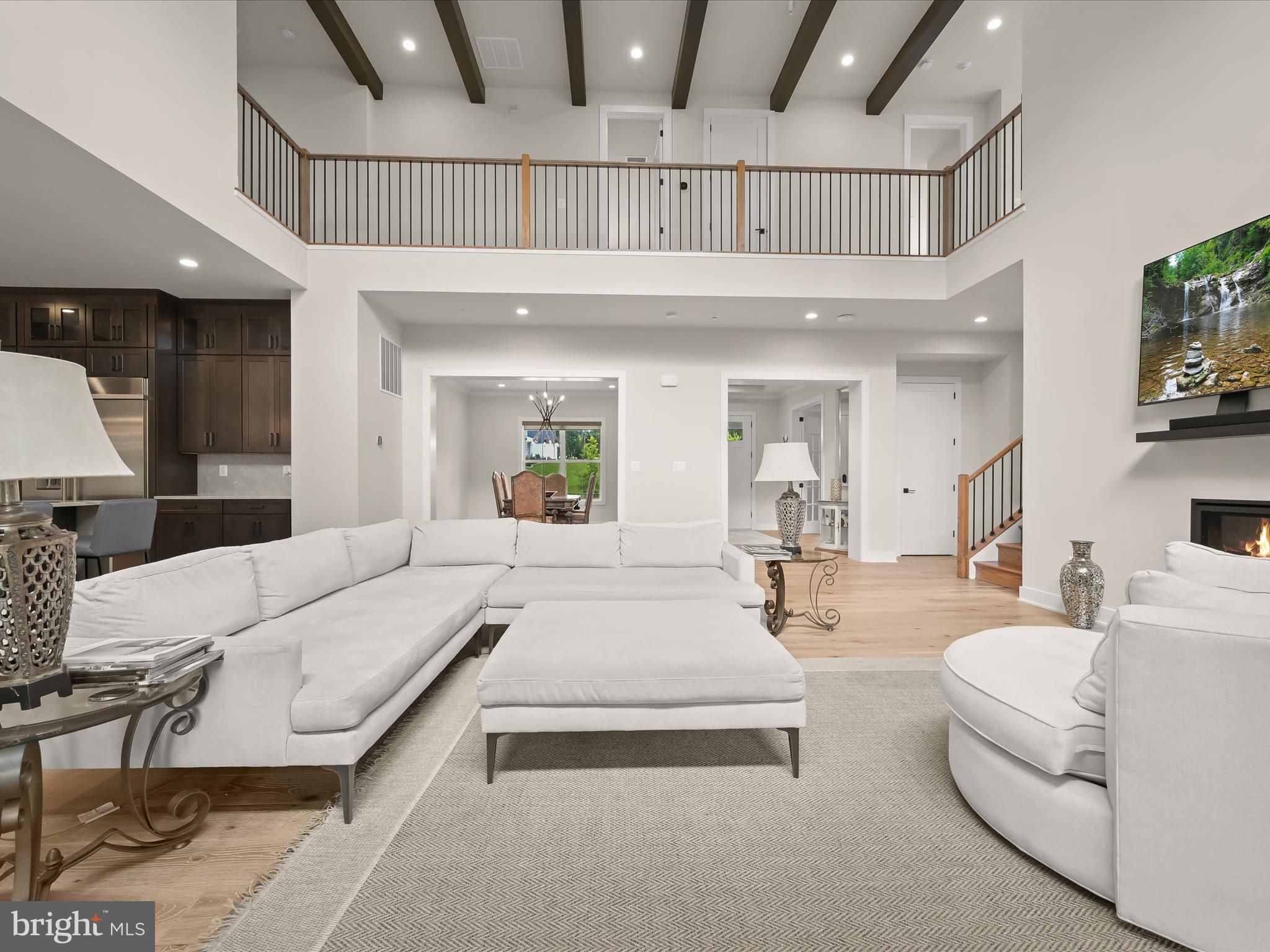 WILLOWCREEK - Residential