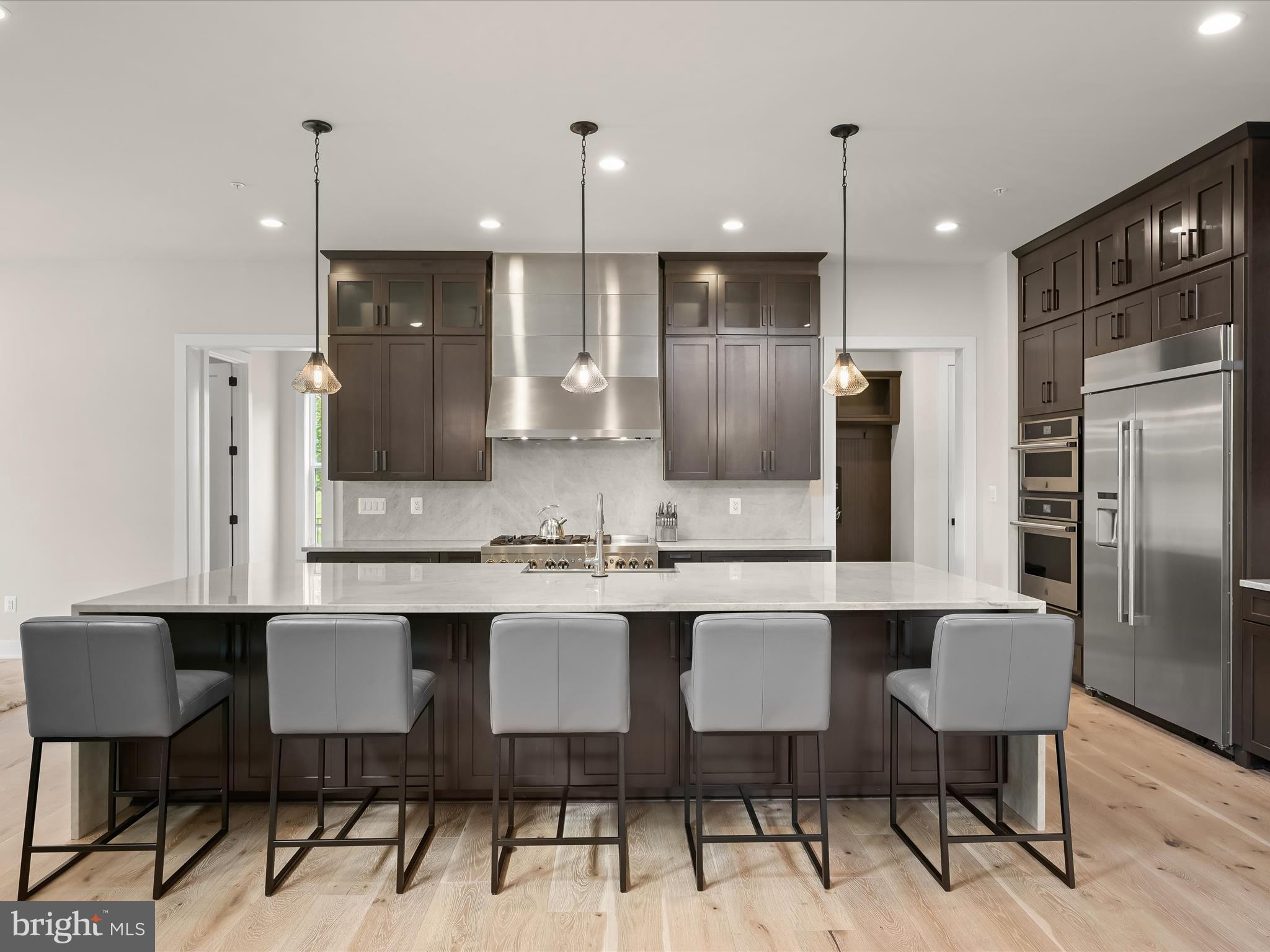 WILLOWCREEK - Residential