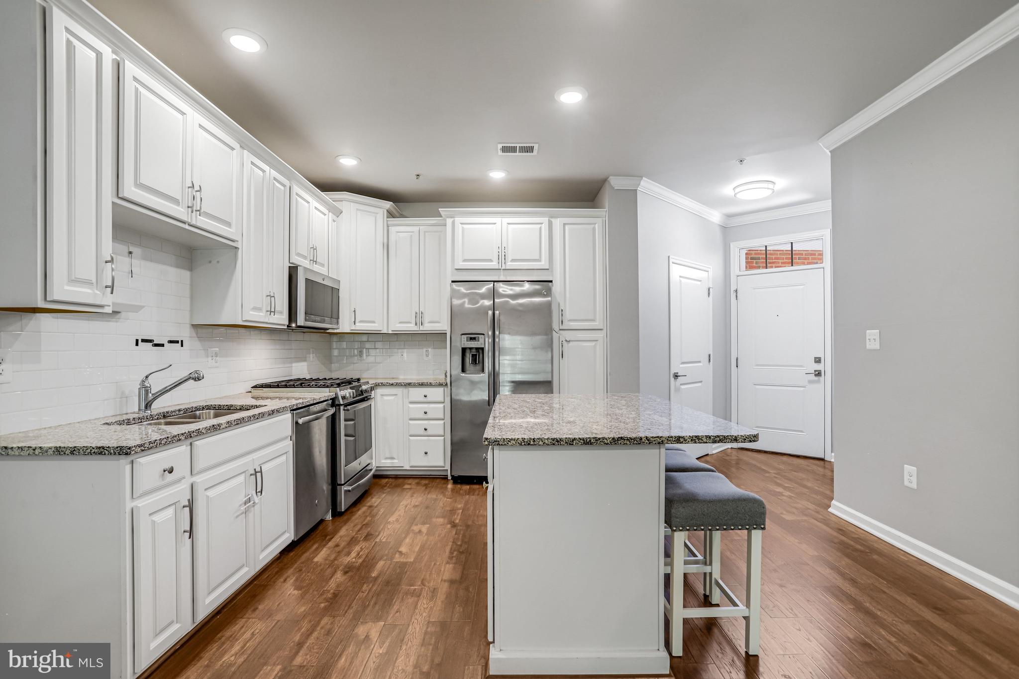RIDGES AT LOUDOUN VALLEY - Residential