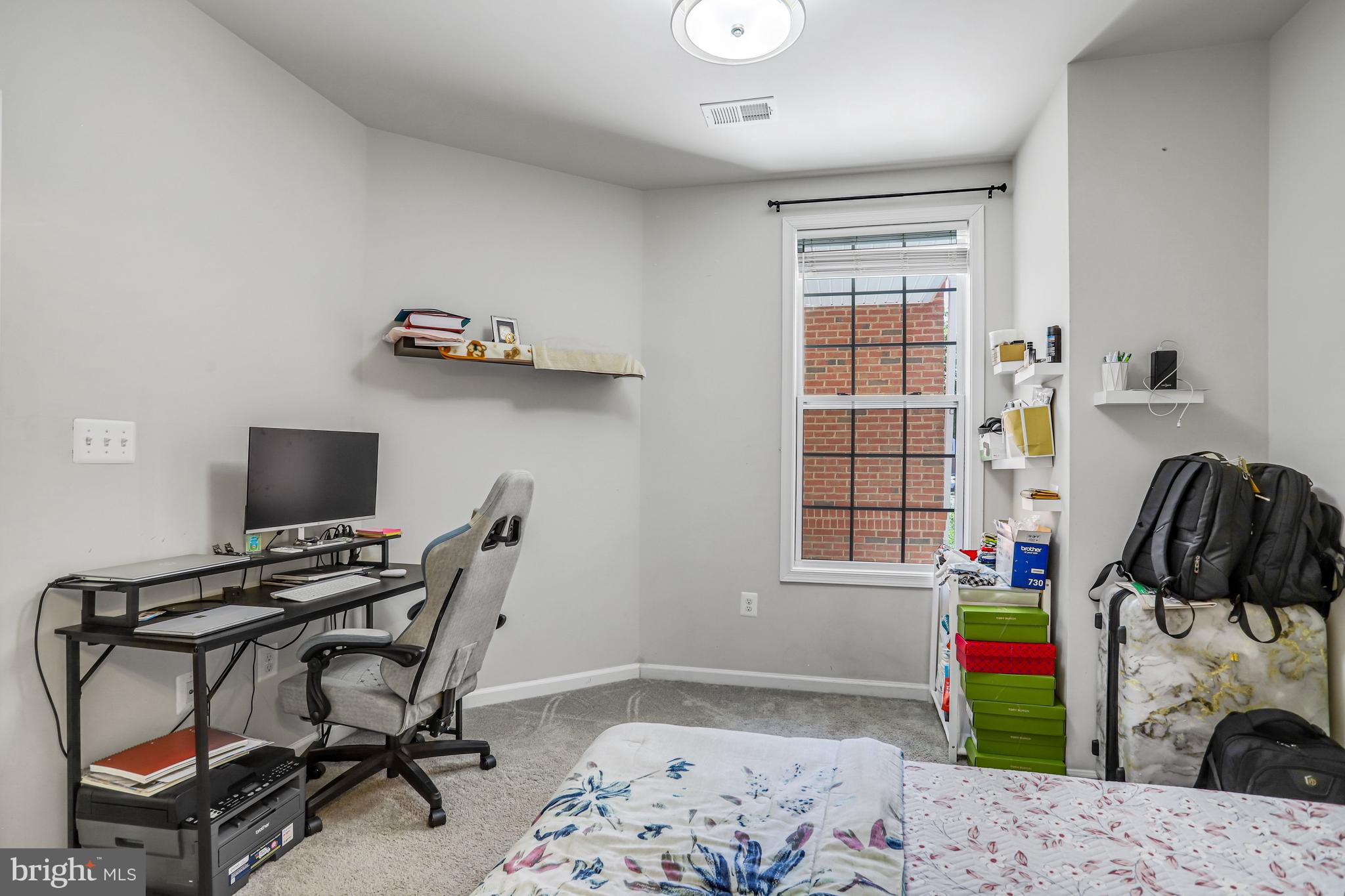 RIDGES AT LOUDOUN VALLEY - Residential
