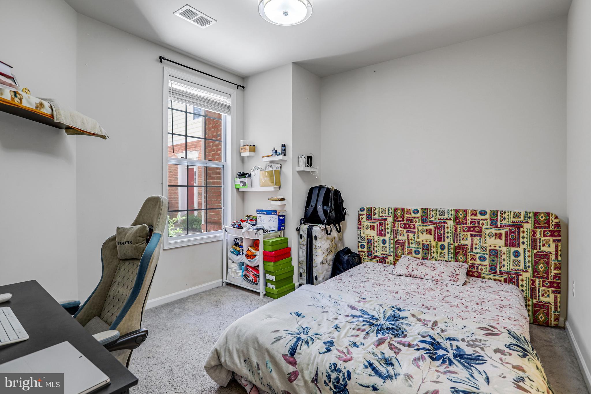 RIDGES AT LOUDOUN VALLEY - Residential