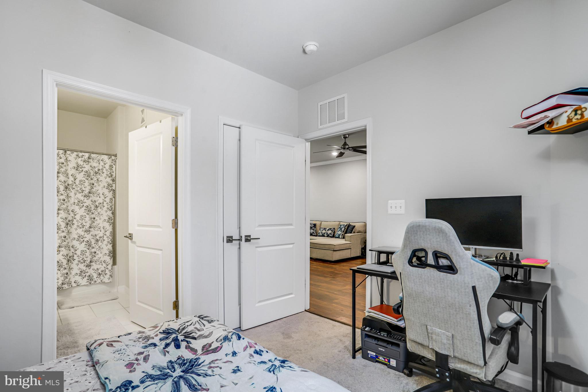 RIDGES AT LOUDOUN VALLEY - Residential