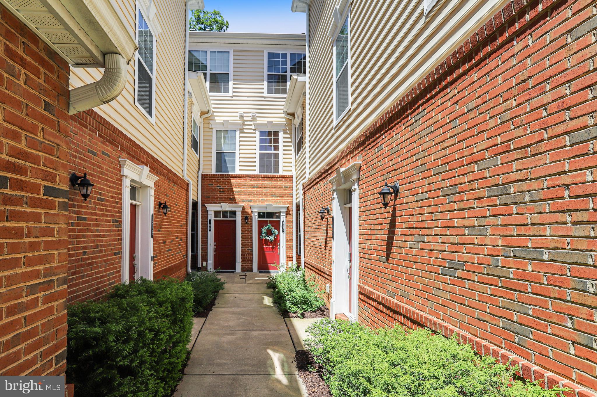 RIDGES AT LOUDOUN VALLEY - Residential